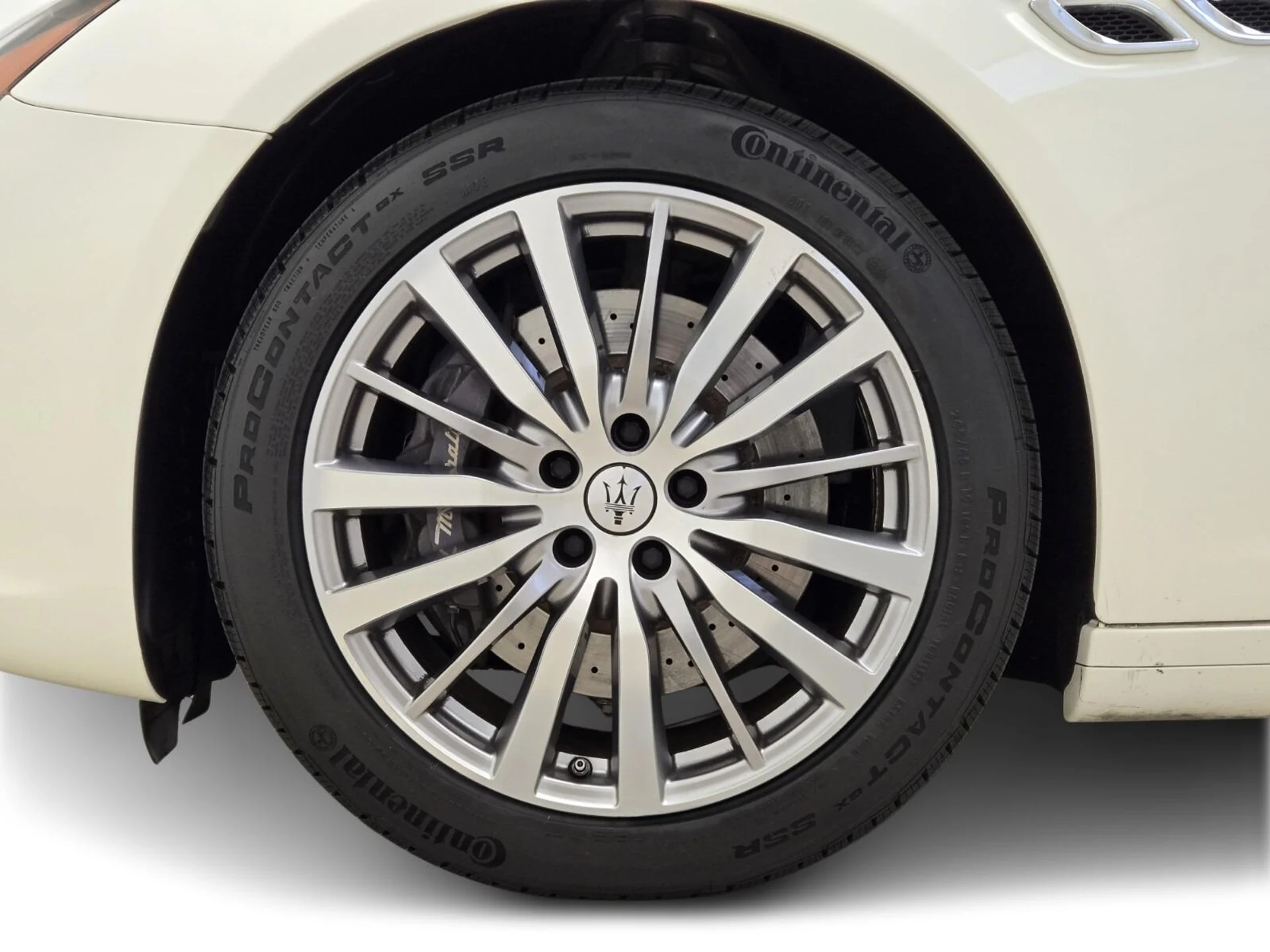 mph012_323499292_Used_2022_Maserati_Quattroporte_Modena_1756365334_98abdd8b32