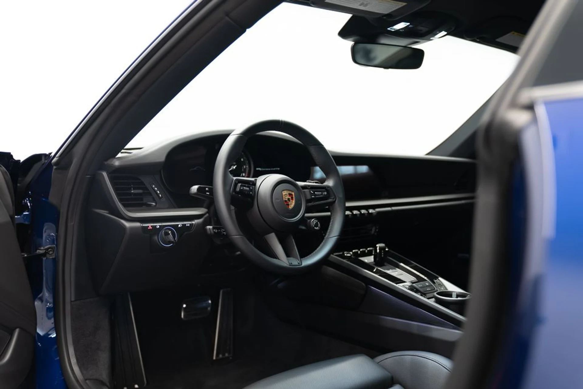 mph012_3238323677_porsche_911_2023_jpg_v_1778782420_7970edfde4