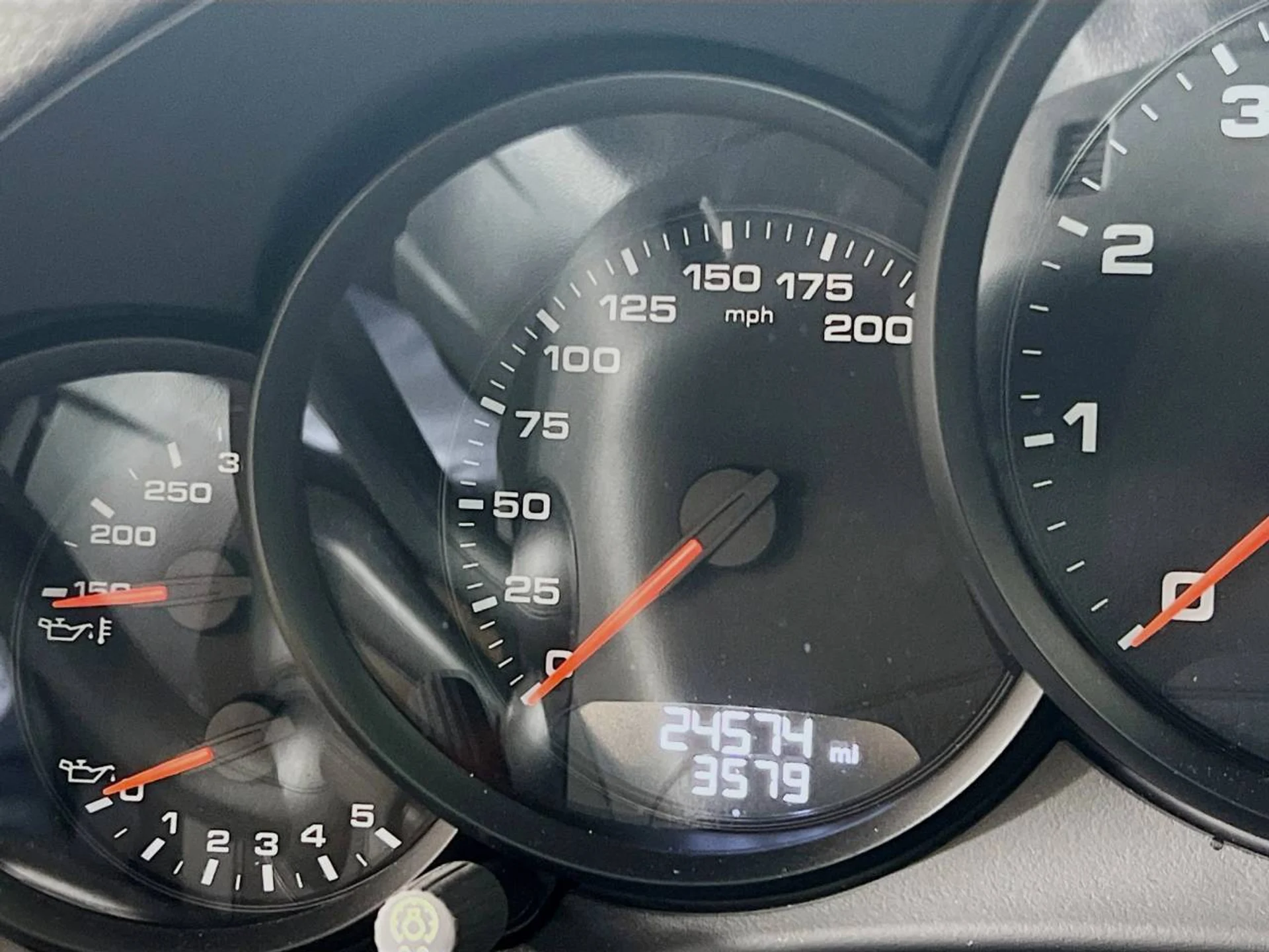 mph012_324051745_1280_655fe9ccda