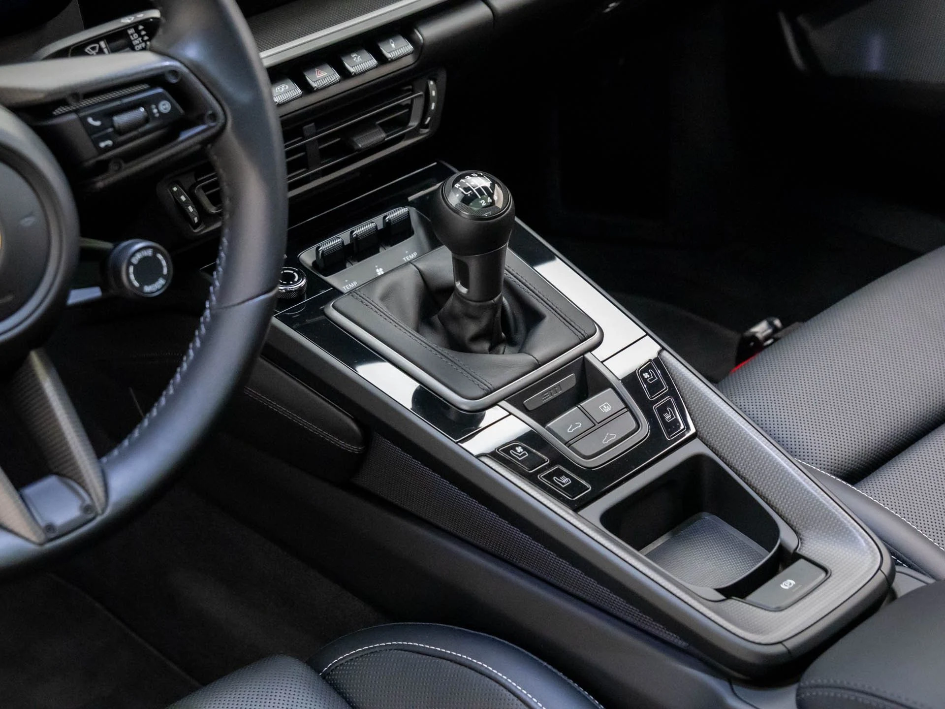 mph012_3240731464_71b3e7c0f85feb313066f4001de4ea12x_6738ef4c7d