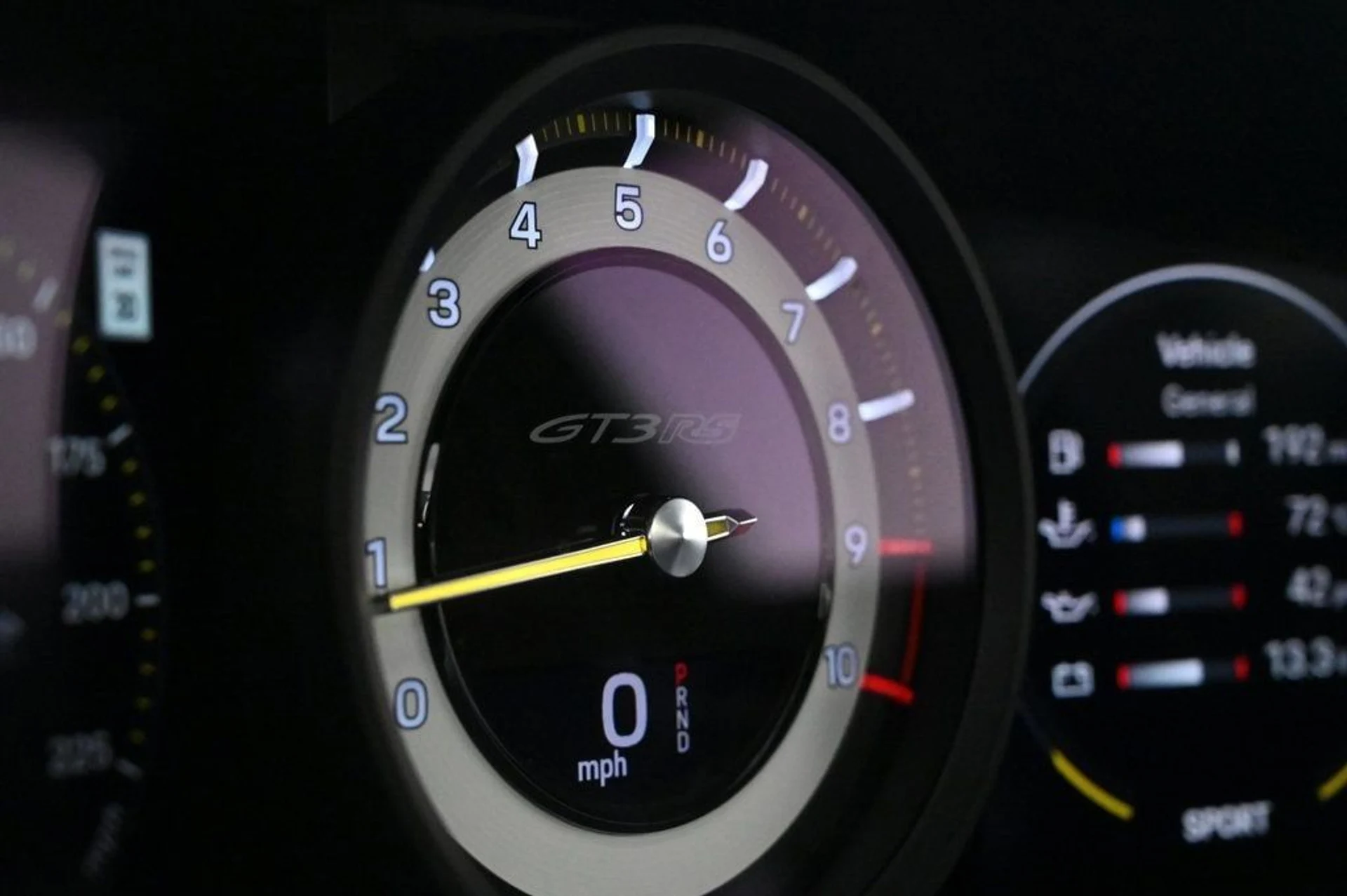 mph012_3248239022_55227ce42b8f46e4ae1aa1a91d72899f_7d6810d513