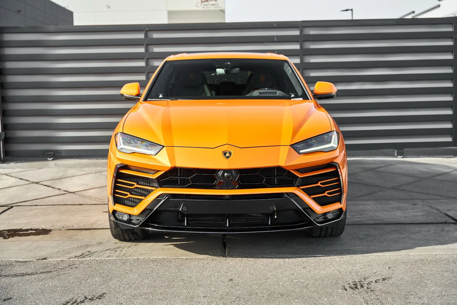 mph012_3250551802_Used_2022_Lamborghini_Urus_1766457346_005d6af67d