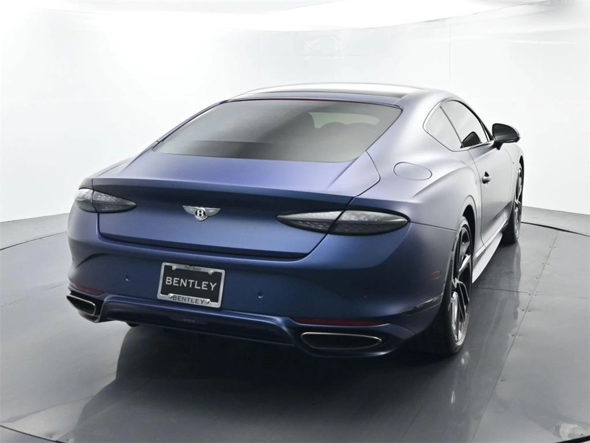 mph012_3252366714_w_L2_Td_Kh_Gl3ga6_A1o_Og_VM_Ua_HQD_Ro_fd347a4adb