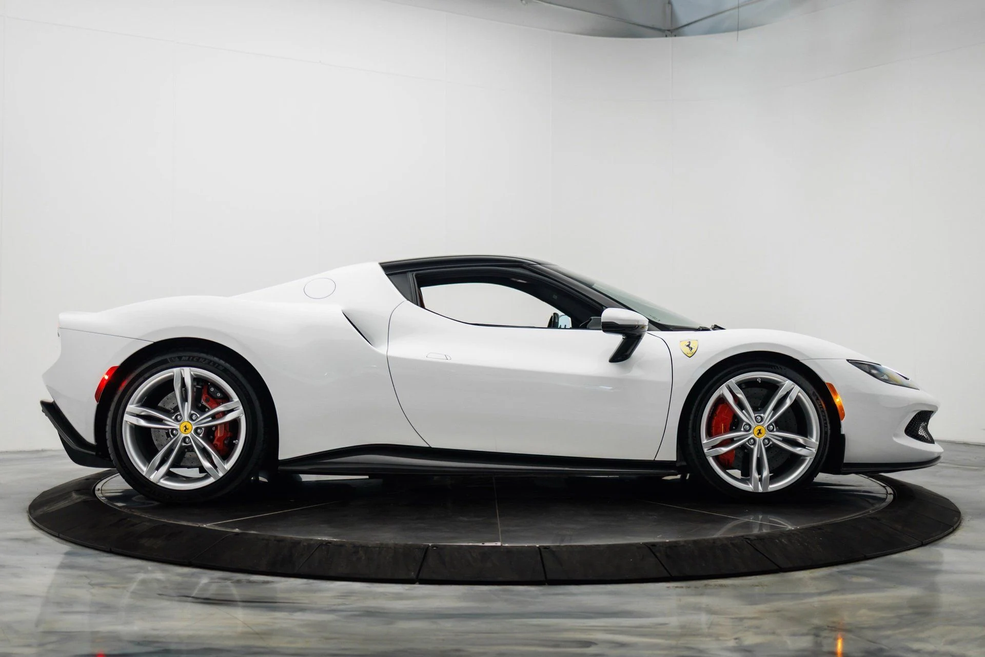 mph012_326849531_15697f7cb4a631311109006470447e36x_65245e803b