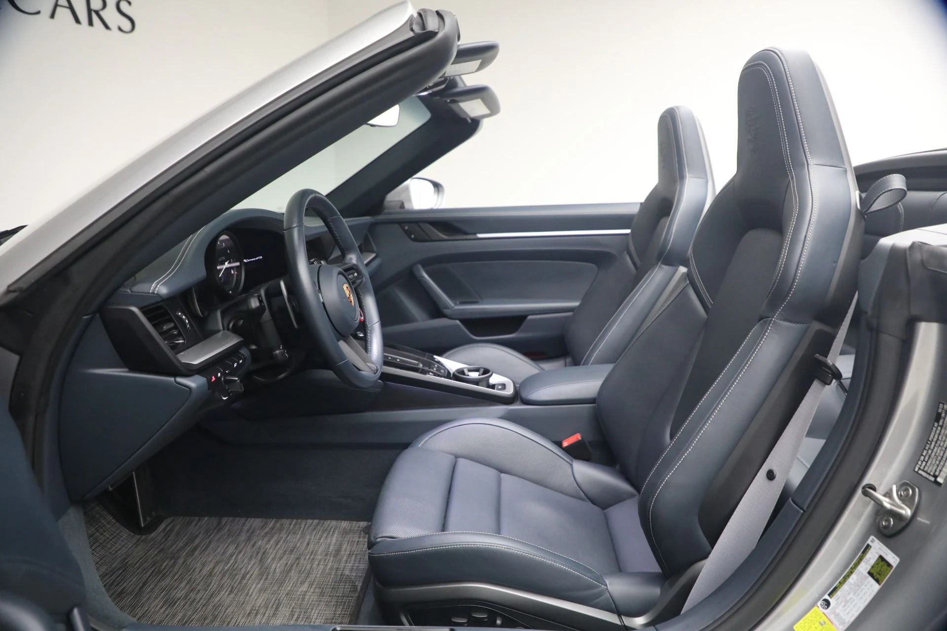 mph012_3269369384_Used_2024_Porsche_911_Carrera_GTS_1782226515_1f7ebe1a55
