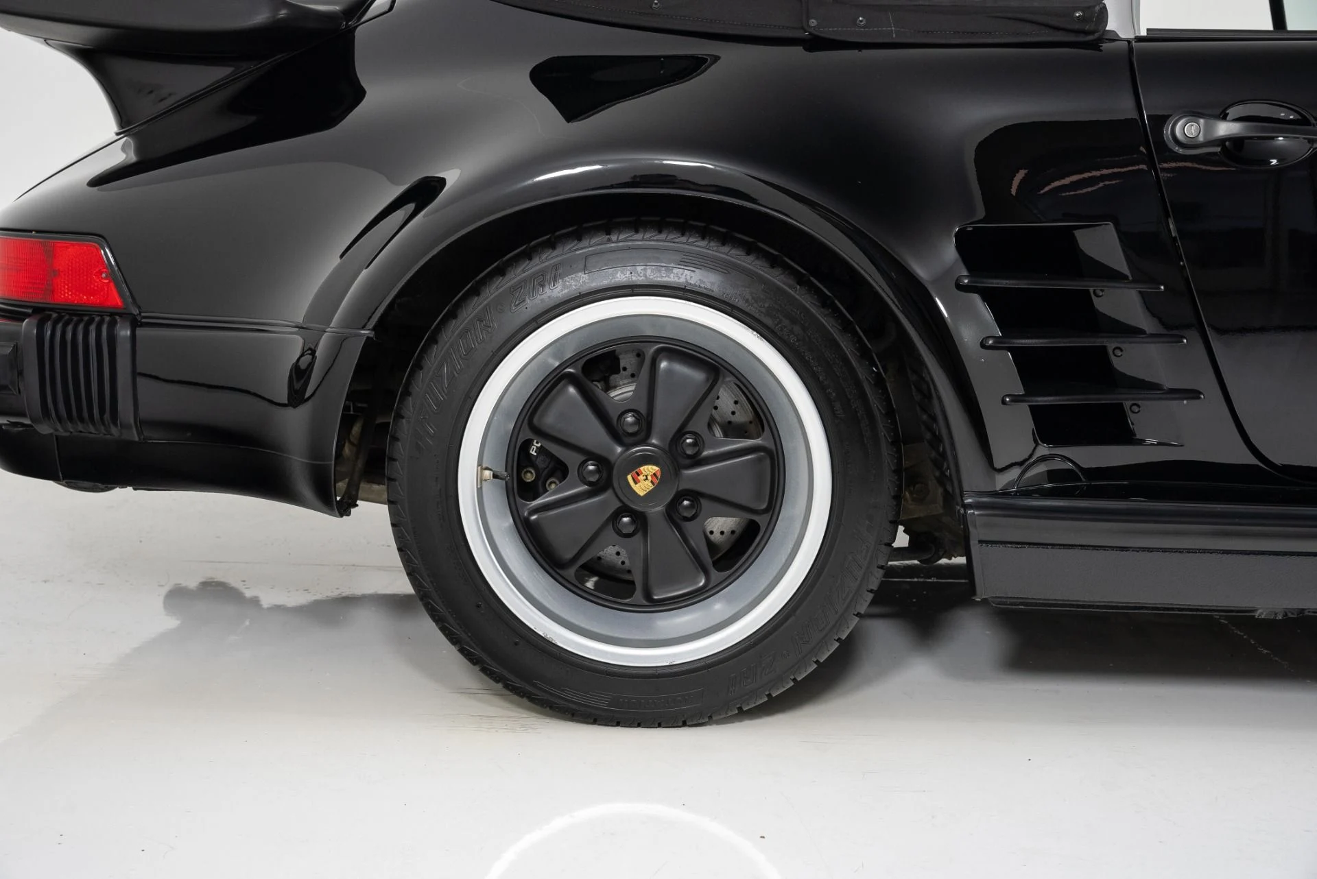 mph012_3275100331_Used_1987_PORSCHE_911_Turbo_1710374619_9201b2469f