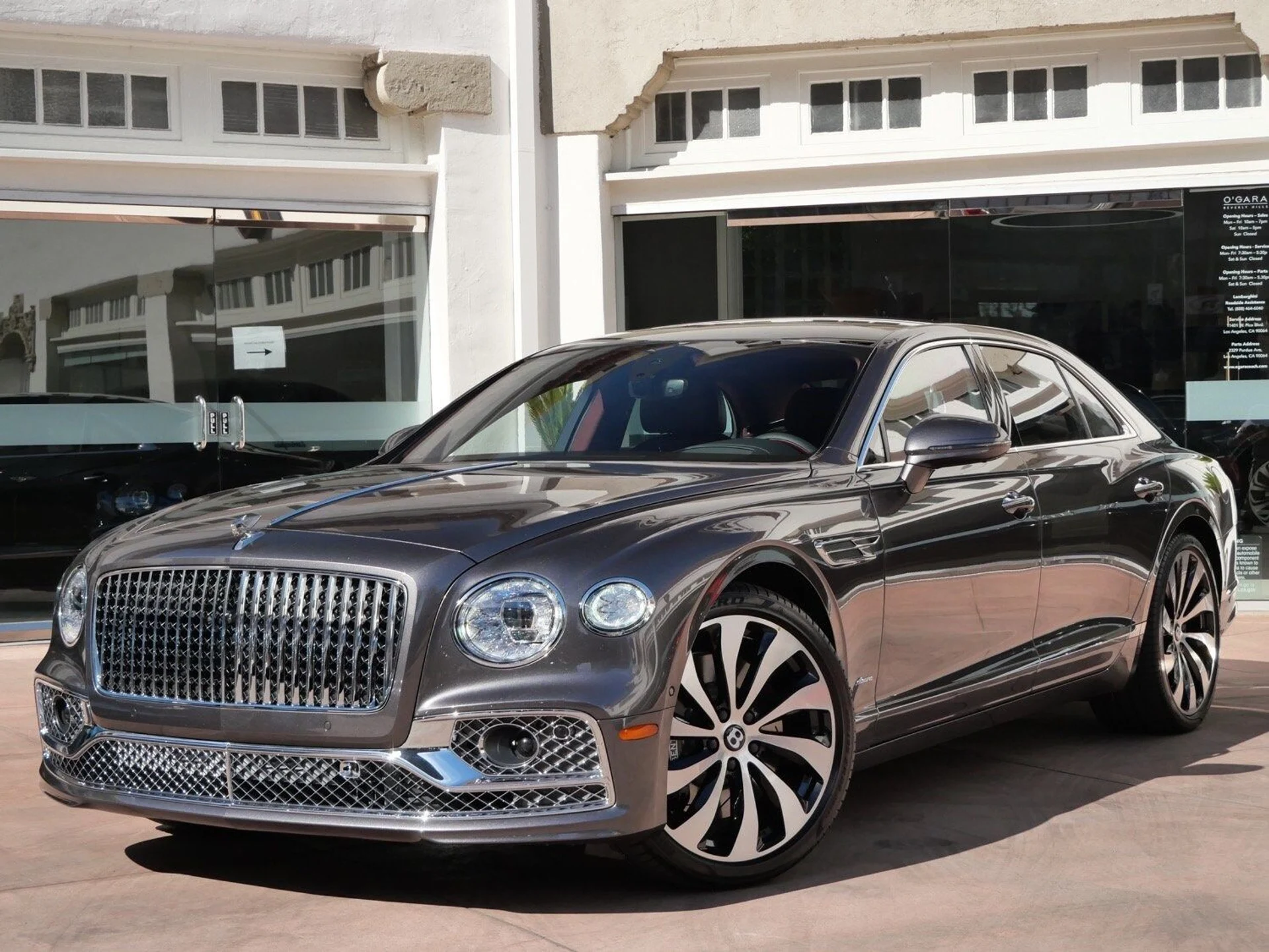 mph012_3275297646_9683f36b18a92276d54800e13d75e63ex_352dd22573