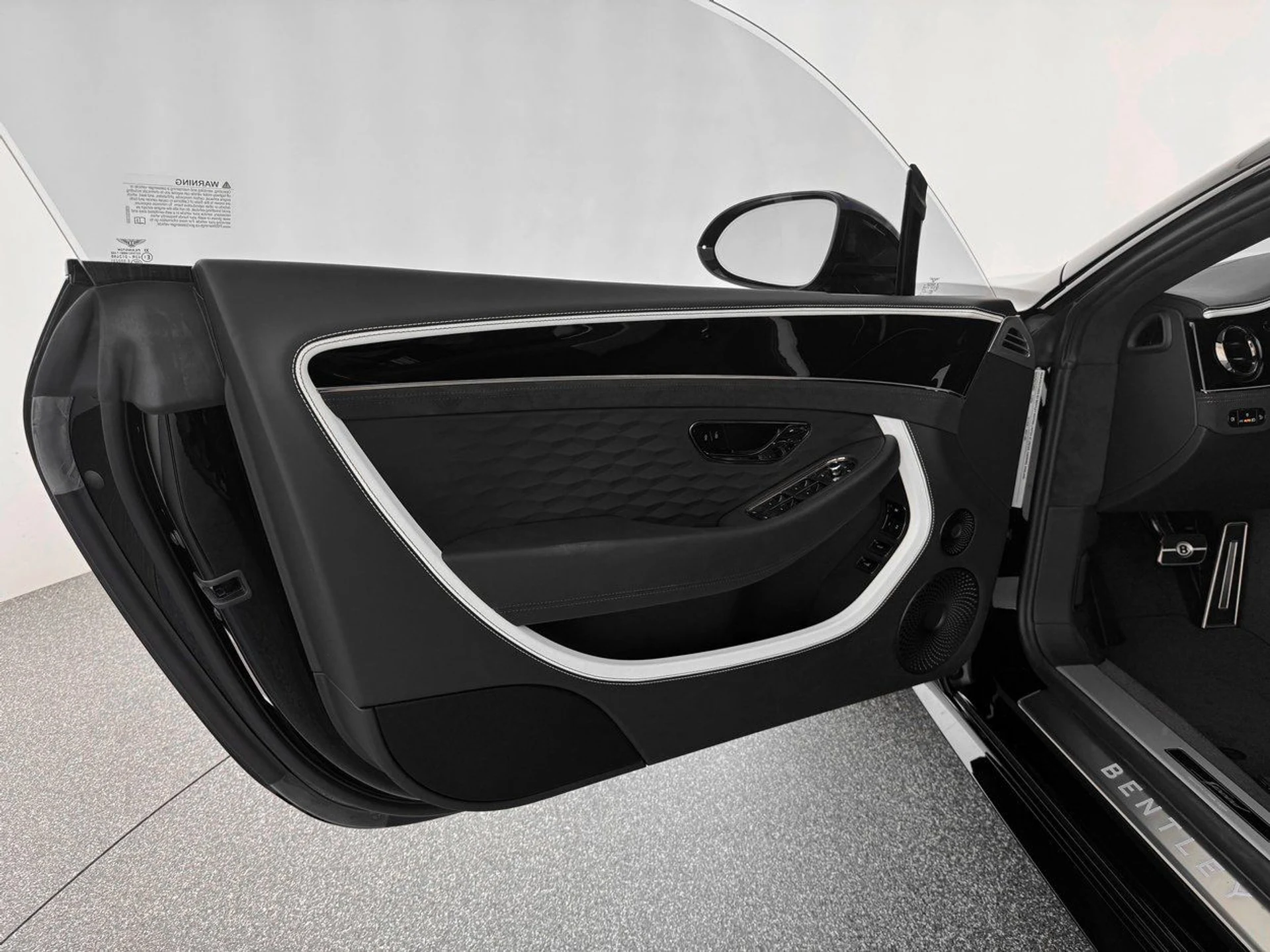 mph012_3279901217_8a1651c7207f79dea5f75bf3261f1771x_743c444ca5