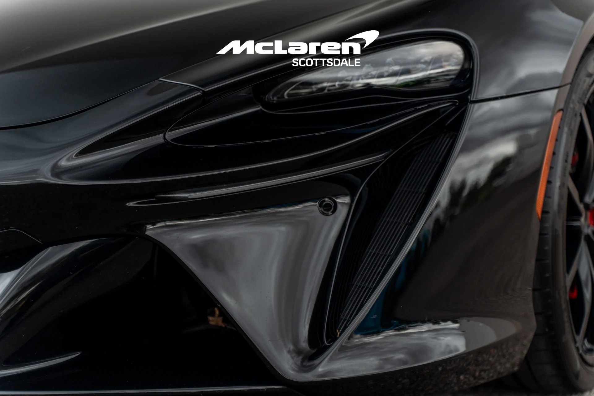 mph012_3294769911_Used_2023_MCLAREN_ARTURA_1771651947_930cc6eae7