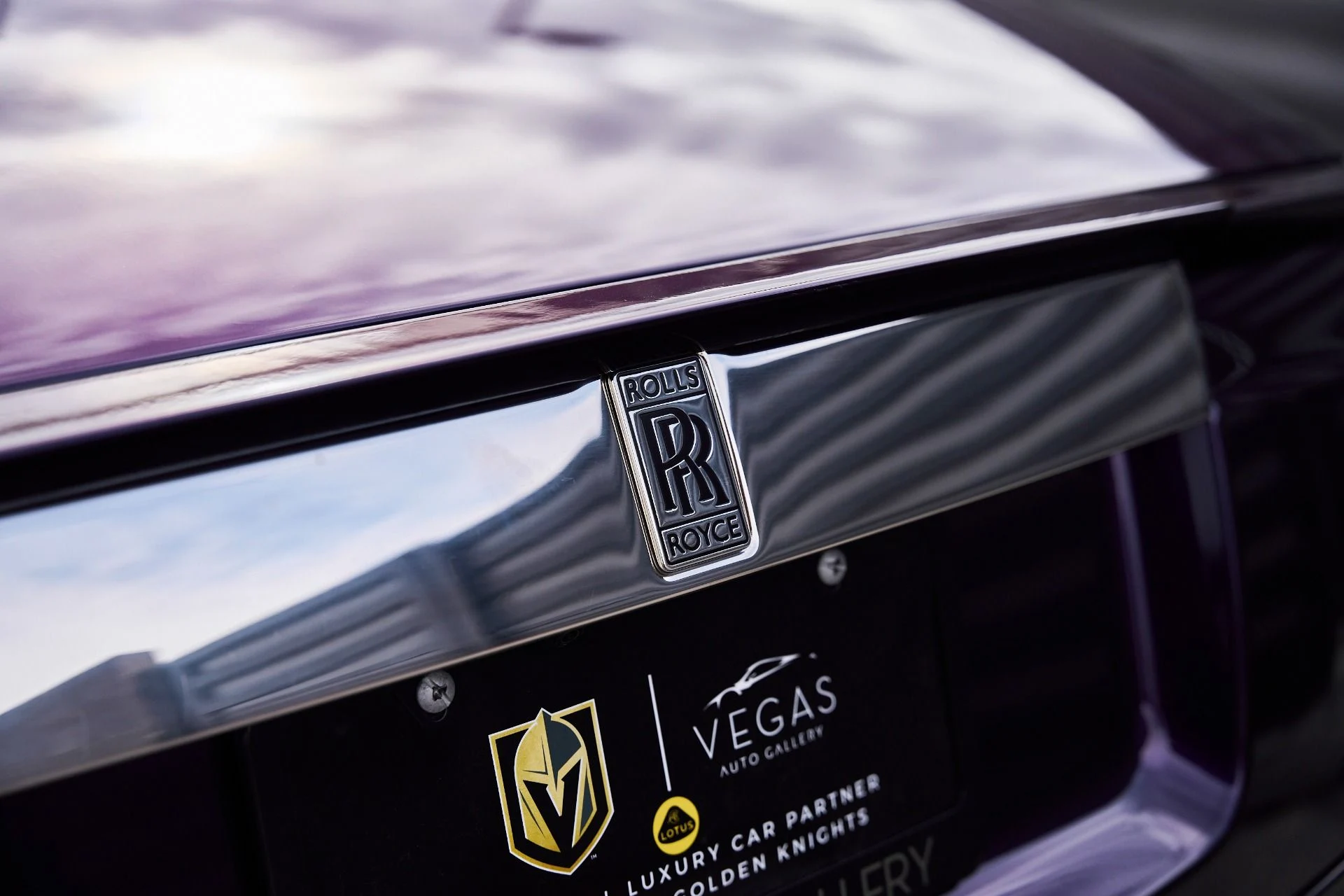 mph012_3300786811_Used_2008_Rolls_Royce_Phantom_Drophead_Coupe_Base_1769135985_a7fbc34eaa