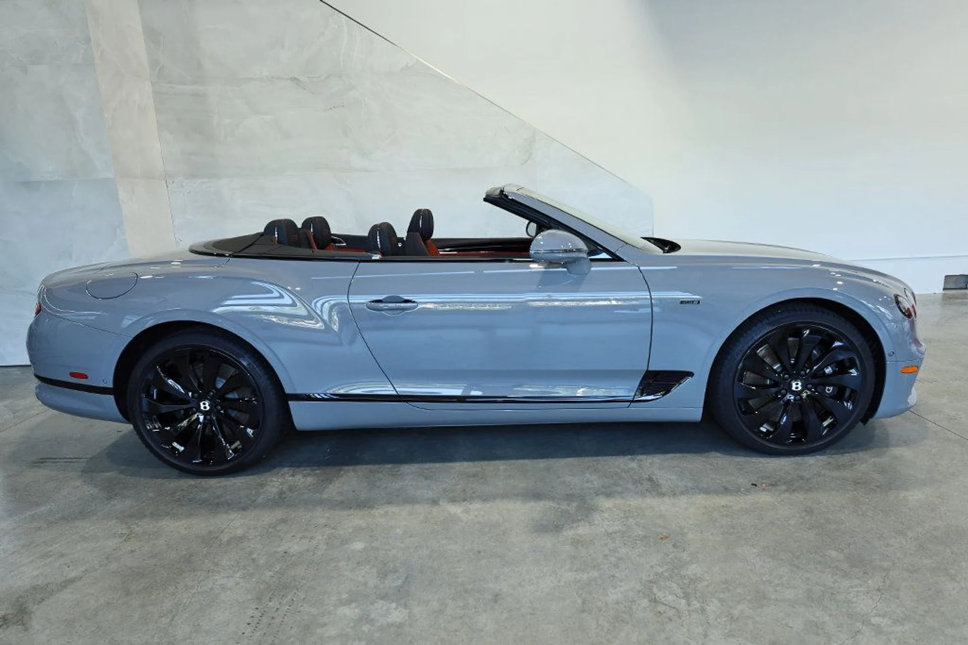 mph012_3300875886_used_2024_bentley_continental_gtcedition8convertible_9689_22892783_13_1024_957562aabb