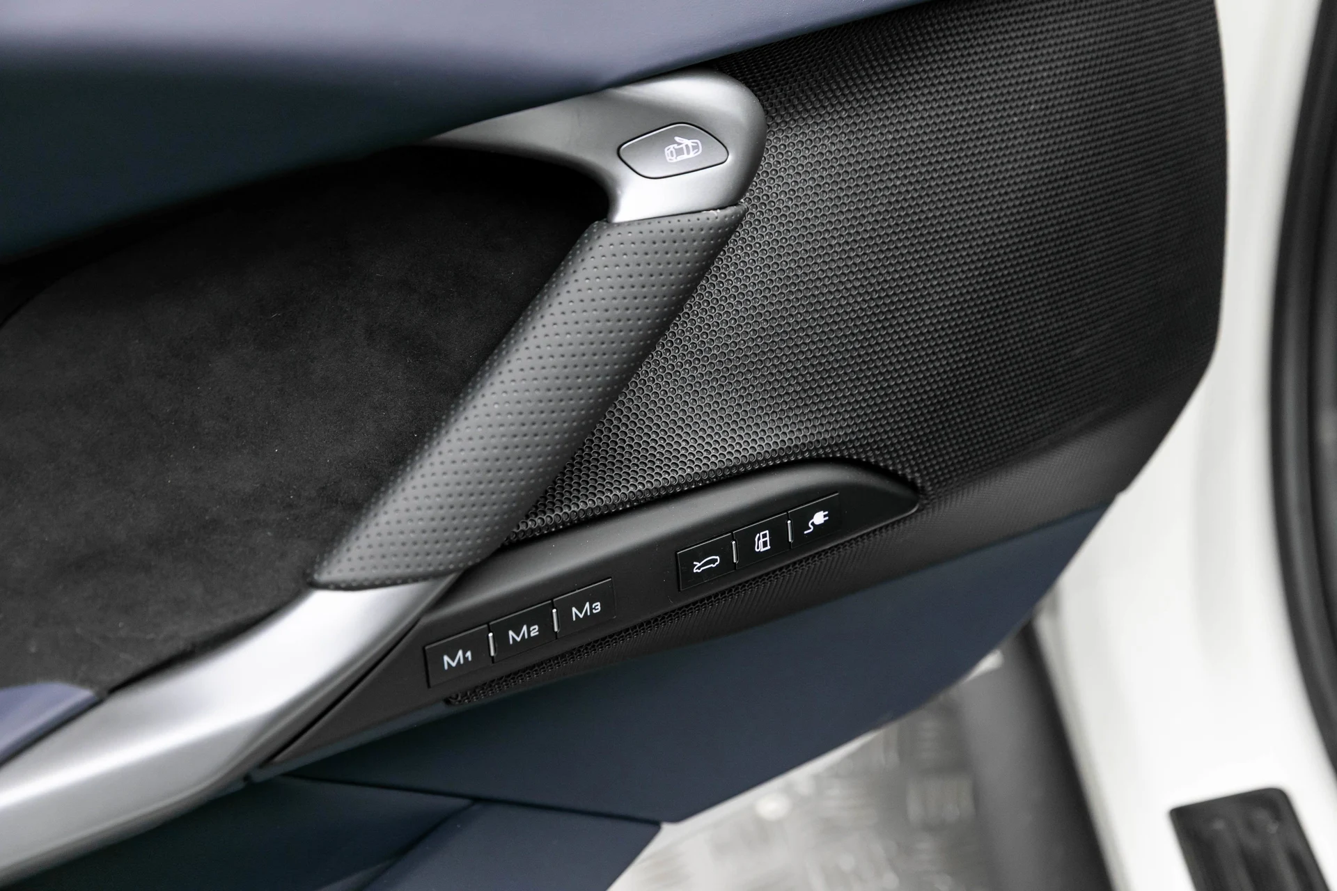 mph012_3305470896_f72f6fa278cc4e5ab1080336c88c939d_1ccd04dc36