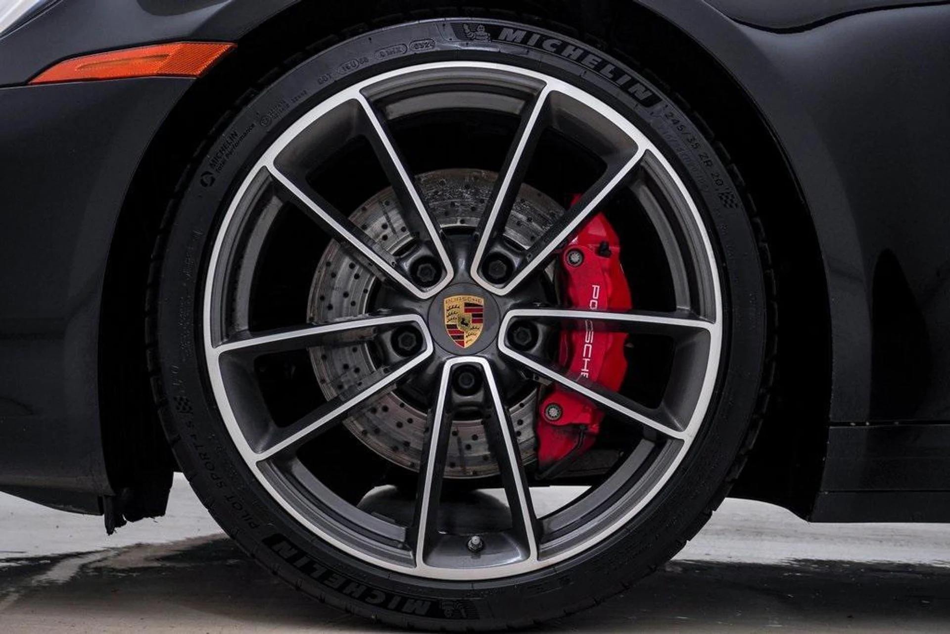 mph012_3307956770_O4_P_Yek_Xs_PP_071_Xl1w_O_Klob_Kt_Vdo_cd1762c08b