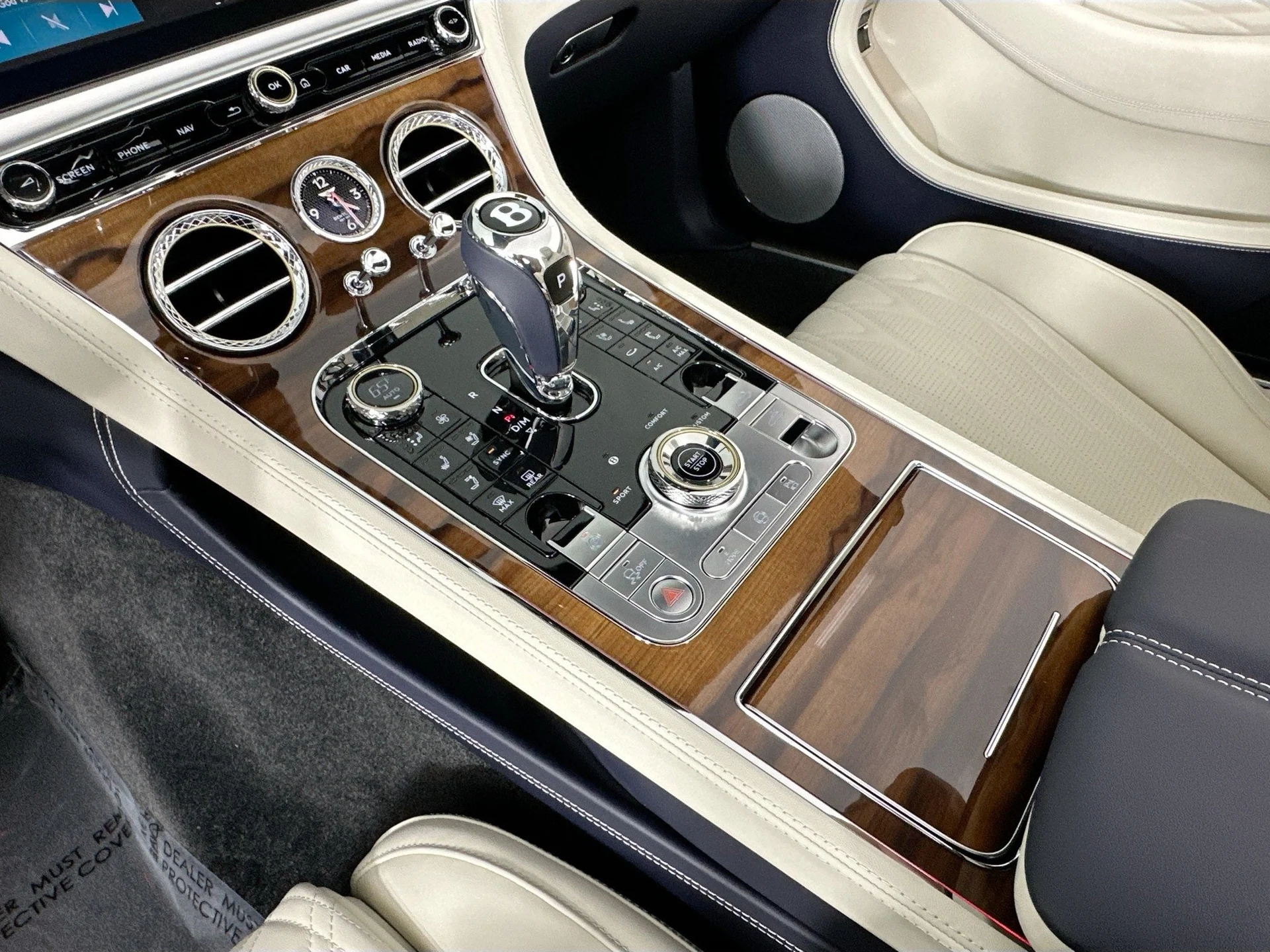 mph012_3308449127_13_94ee89a7f1