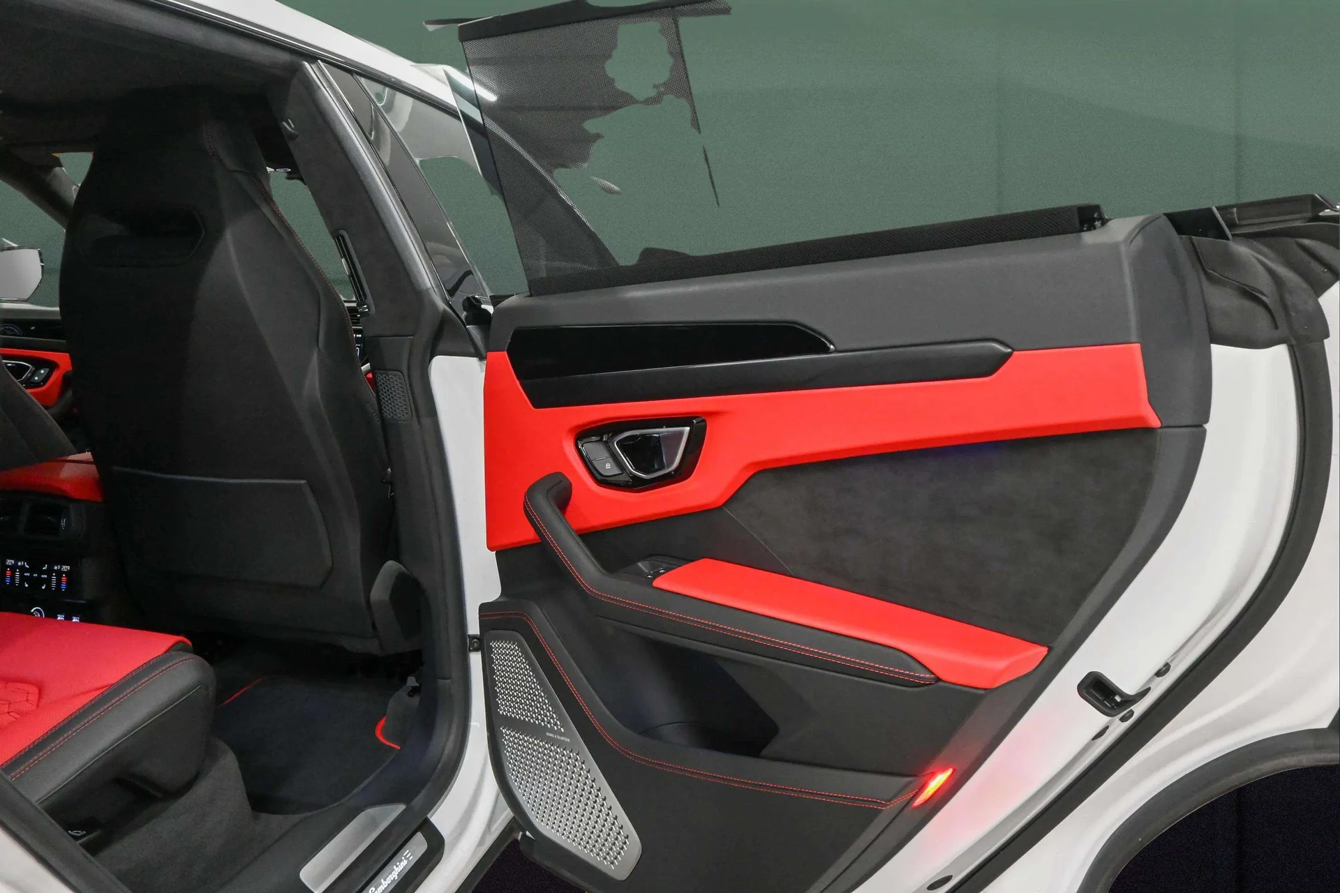 mph012_3311761191_e5a4aaf8_e929_4c74_b18a_537213700cc5_19aa9e9b28