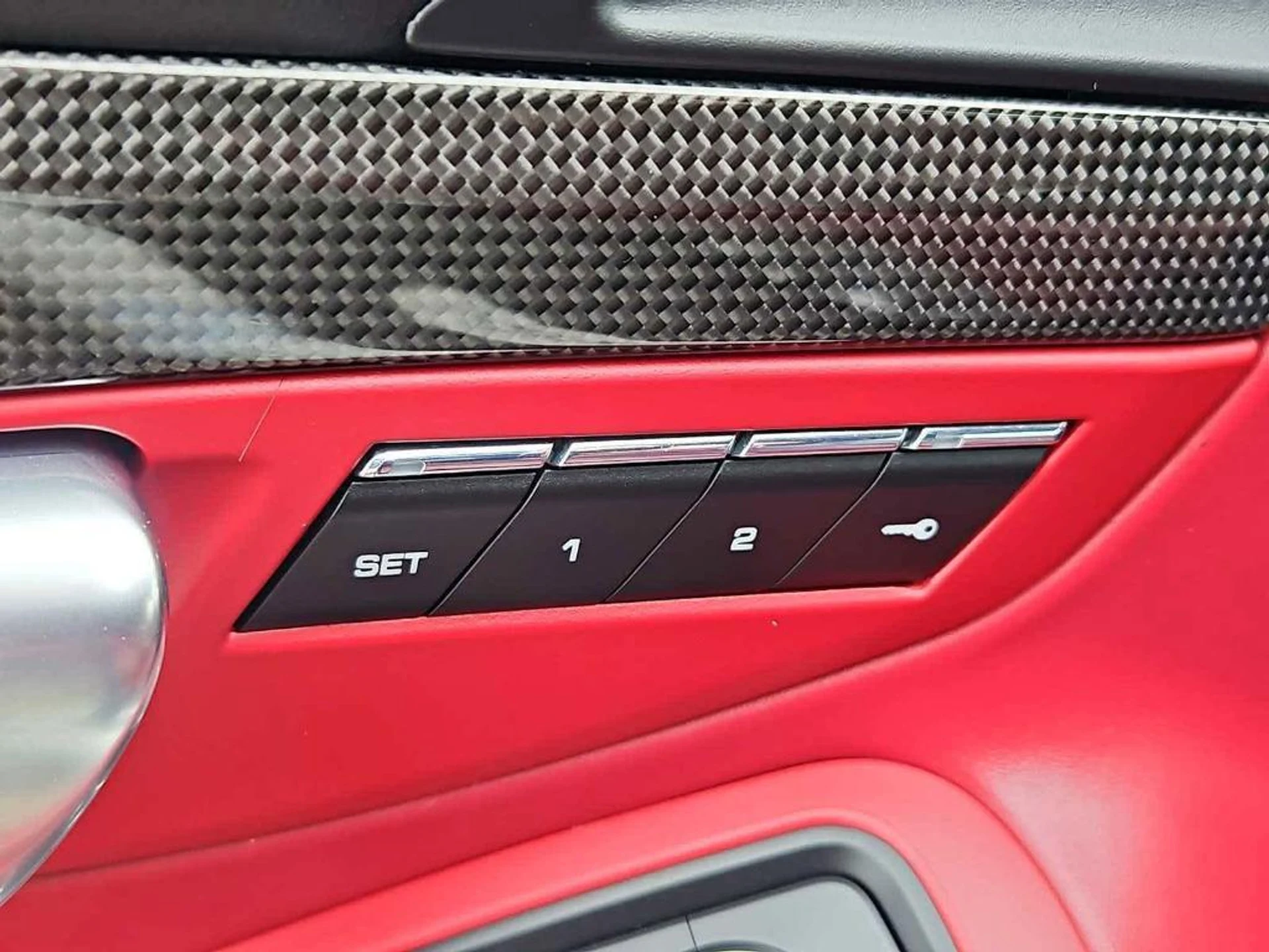 mph012_3313027678_Bp4b_Xs5vv1_Wa_J_Wouq_IHKI_4xfe0s_6fee258592