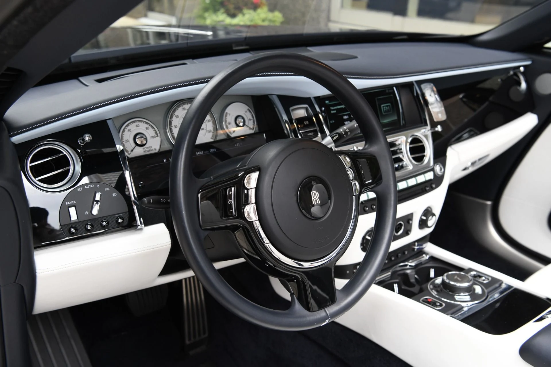 mph012_3314296204_8627_p14_l_fccc3057f0