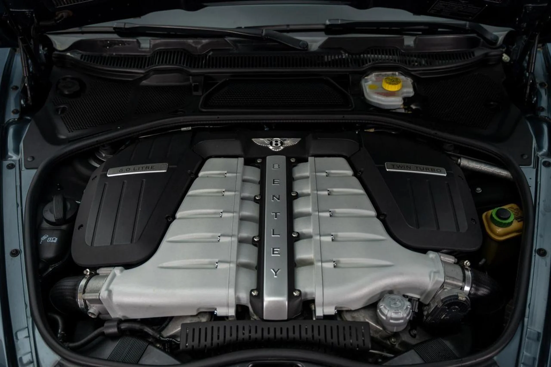 mph012_3315498780_55fca222a5570291b0172c22f2a33671_db2332b7cf