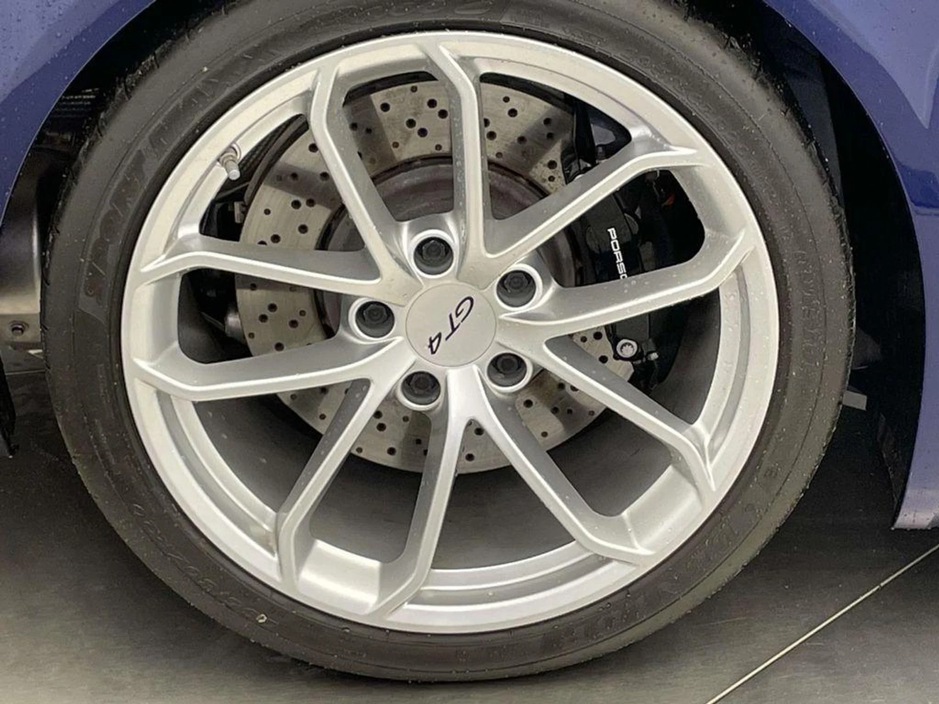 mph012_3322097149_s_Zba9v_EZ_Ou3ata_Nm2y_XCI_Iy_Gk_T4_d34223341d