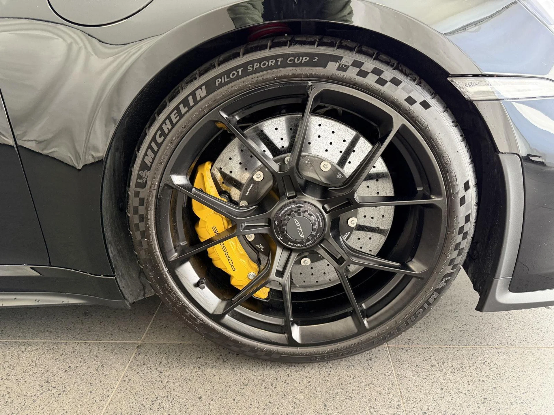 mph012_3322266038_8ac93ad0b4a363258ae70a1f71ed8329x_9774aff228