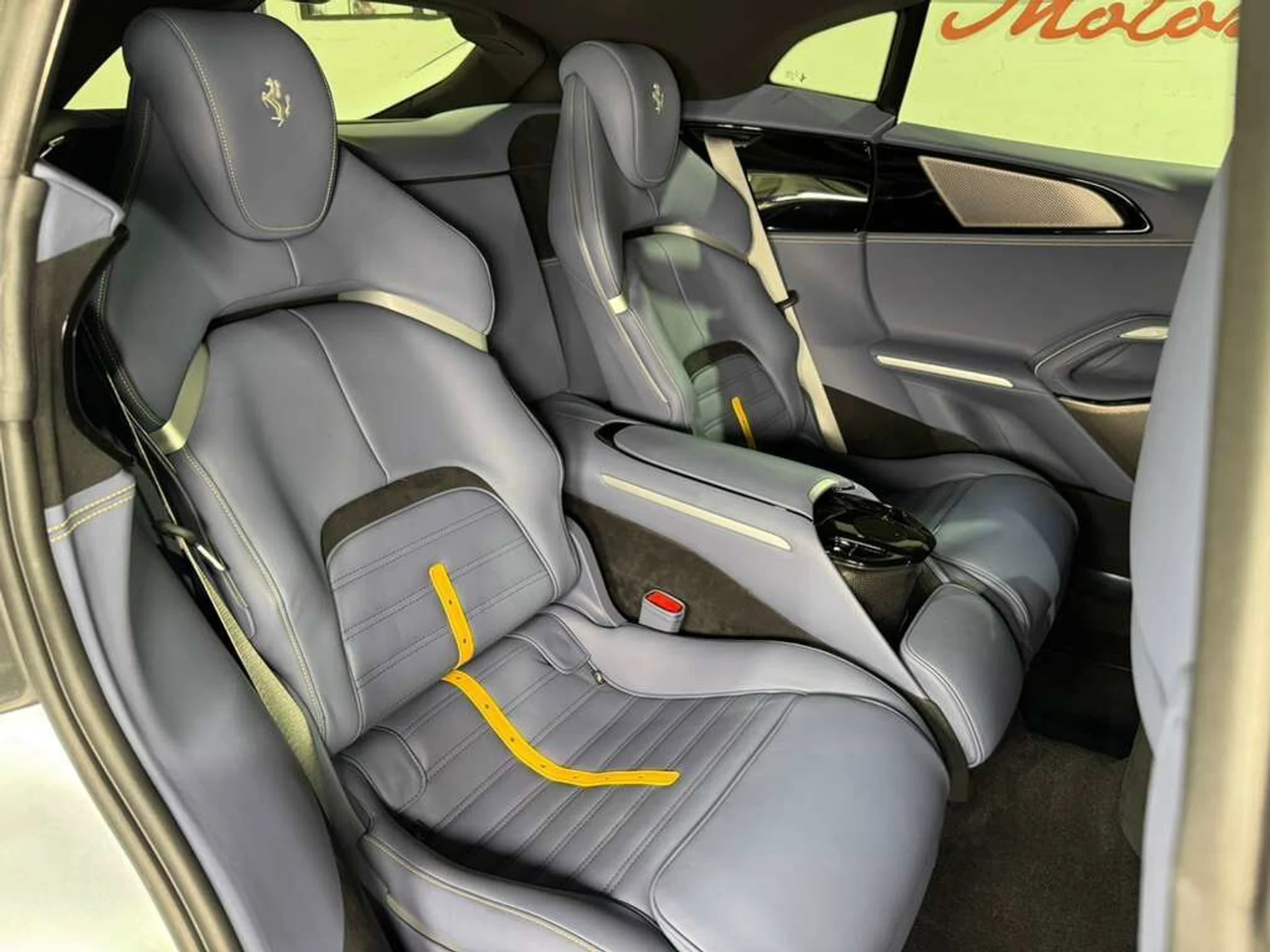 mph012_3323003299_c6a0dfcfb9a95462f1dcc6efa603cd65_b656e303d0