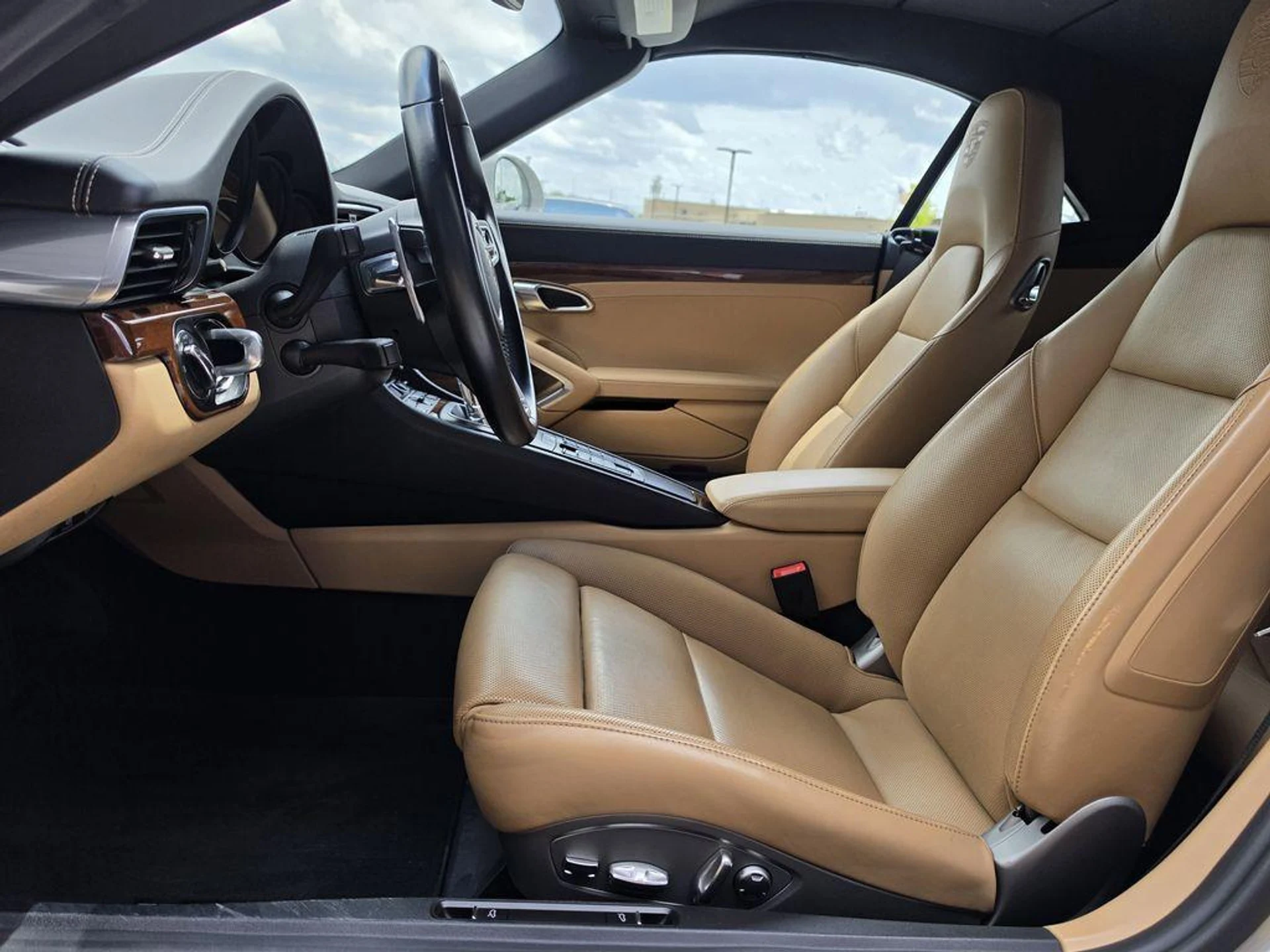 mph012_3325016470_Uwkr_E_Zd_G1o7_Jb_WWT_Yluo0_CK_1i_RU_f66930e87f