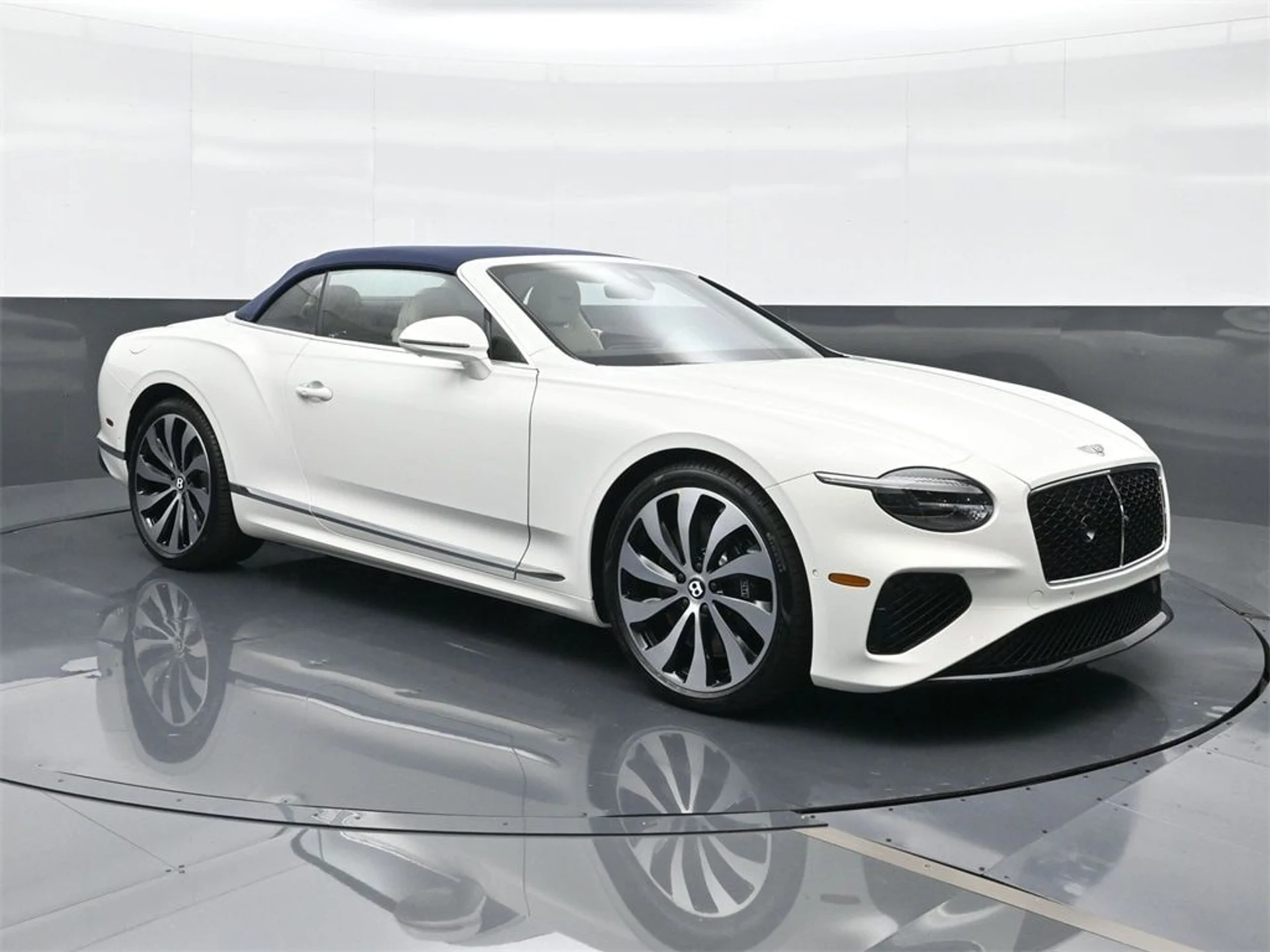 mph012_3331711267_b7b5afad68463aab4cc7cda238d876dbx_fd435c776f