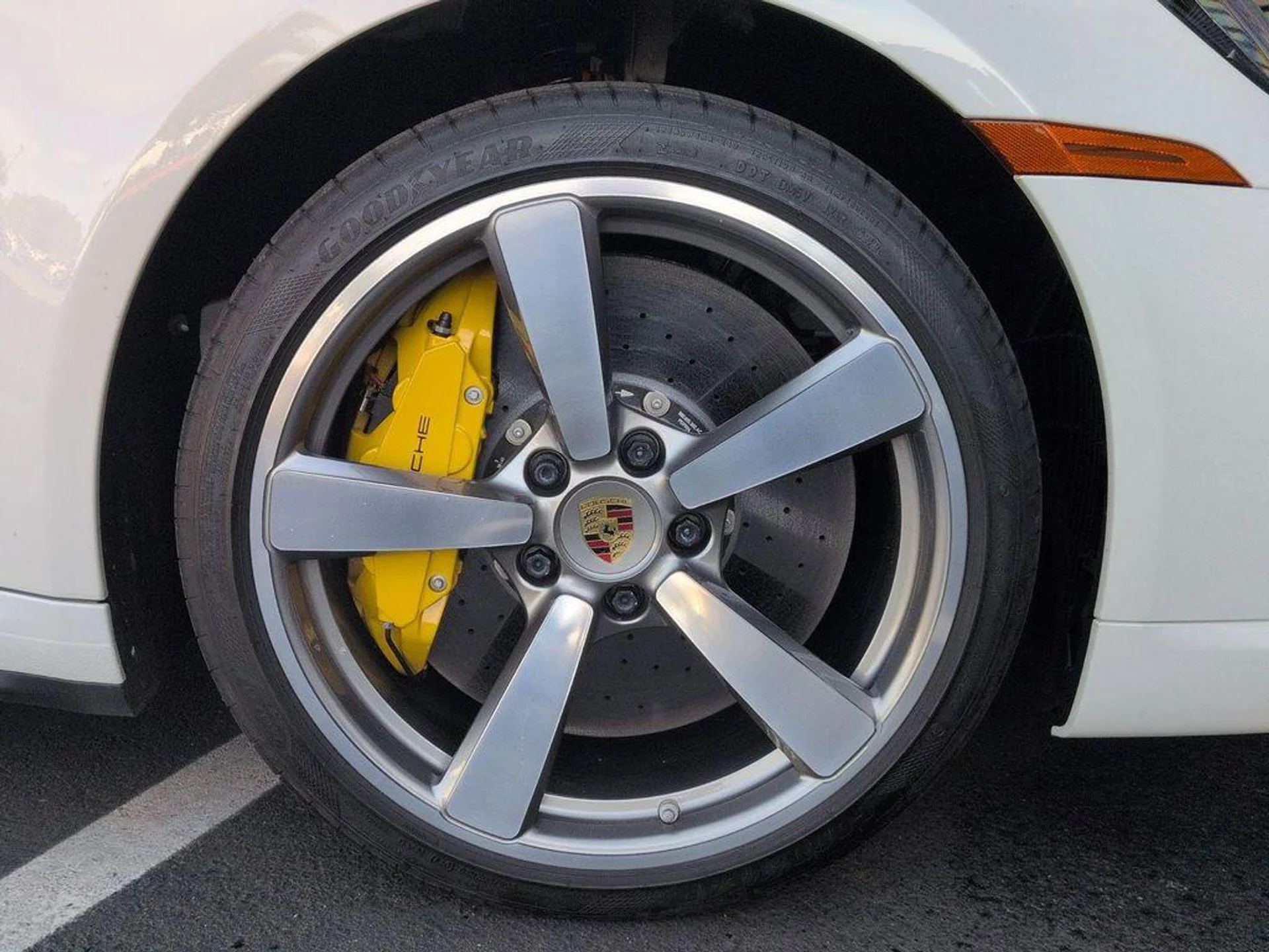 mph012_3337422007_Ofj_Rnn_L_Bd9_N_0mh_ZS_Fs4sw_L3q1_Y_46fa0930c7