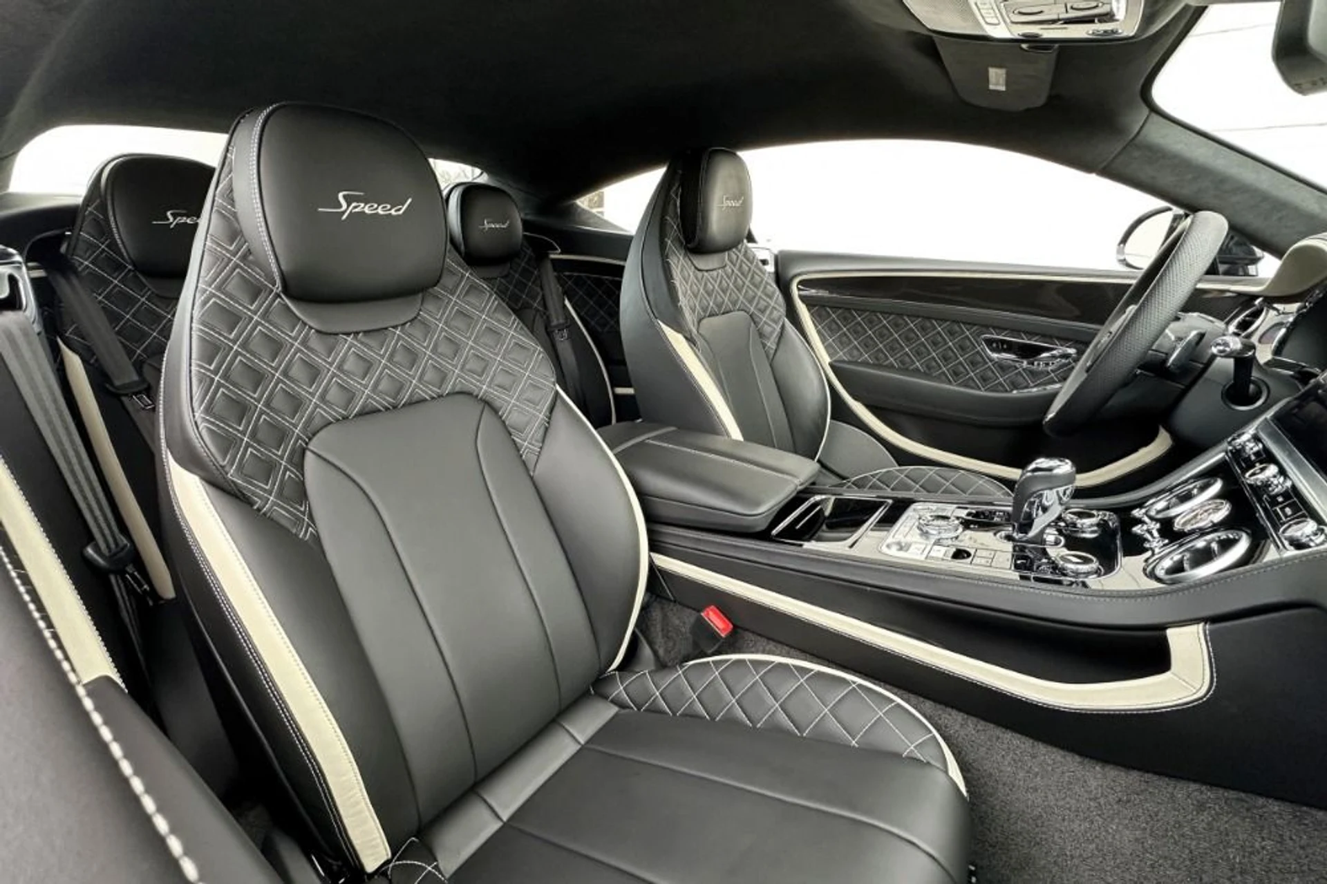 mph012_3343499230_Used_2022_Bentley_Continental_GT_Speed_1767012050_8ab0216622