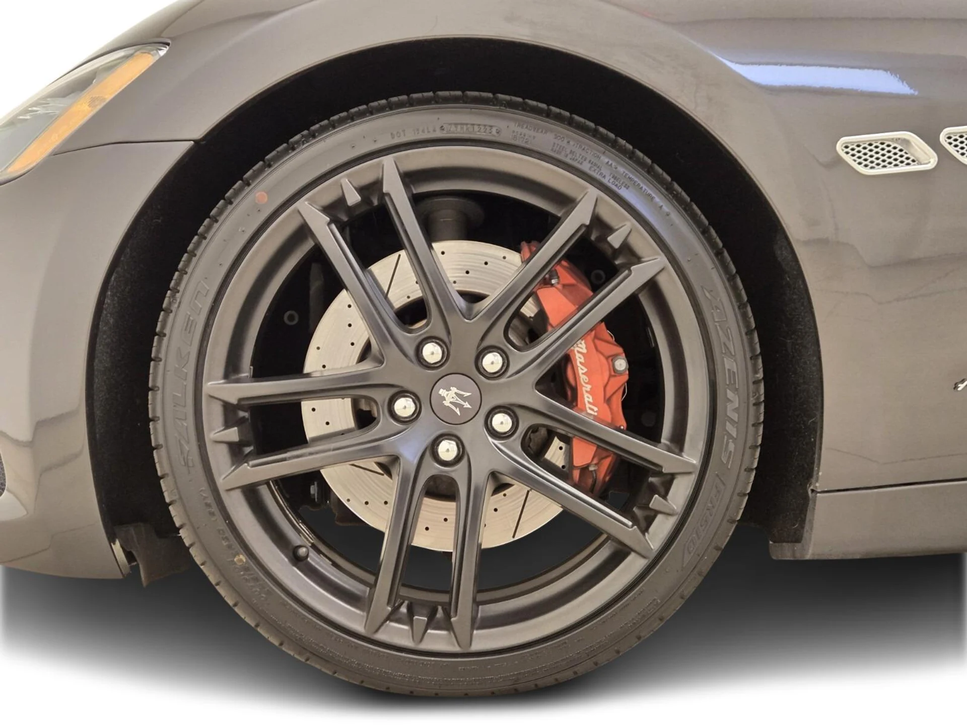 mph012_3344816126_Used_2018_Maserati_Gran_Turismo_Sport_1754375078_a454aad13e