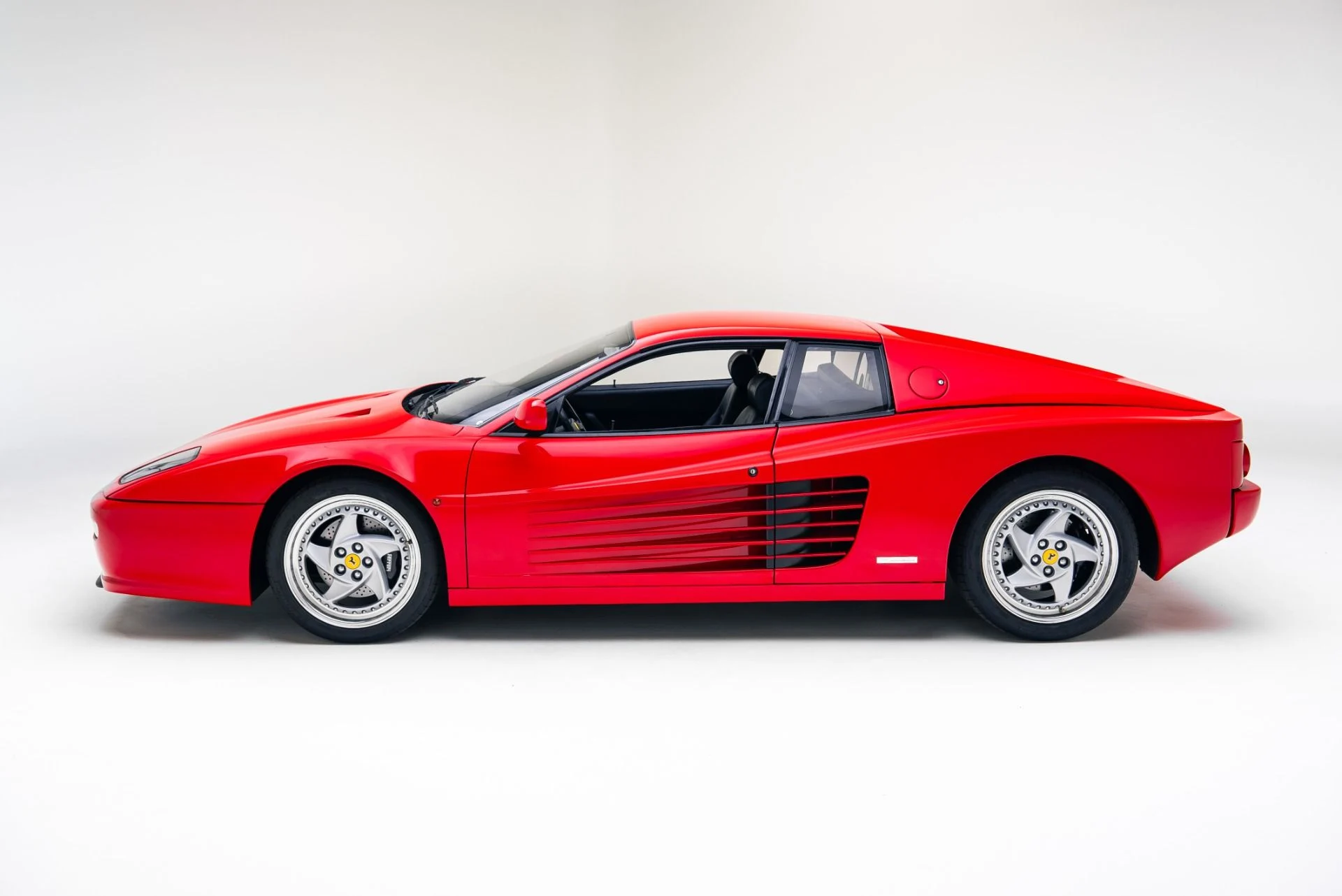 mph012_3346296485_Used_1995_Ferrari_512_M_1765826517_d57996a3a8