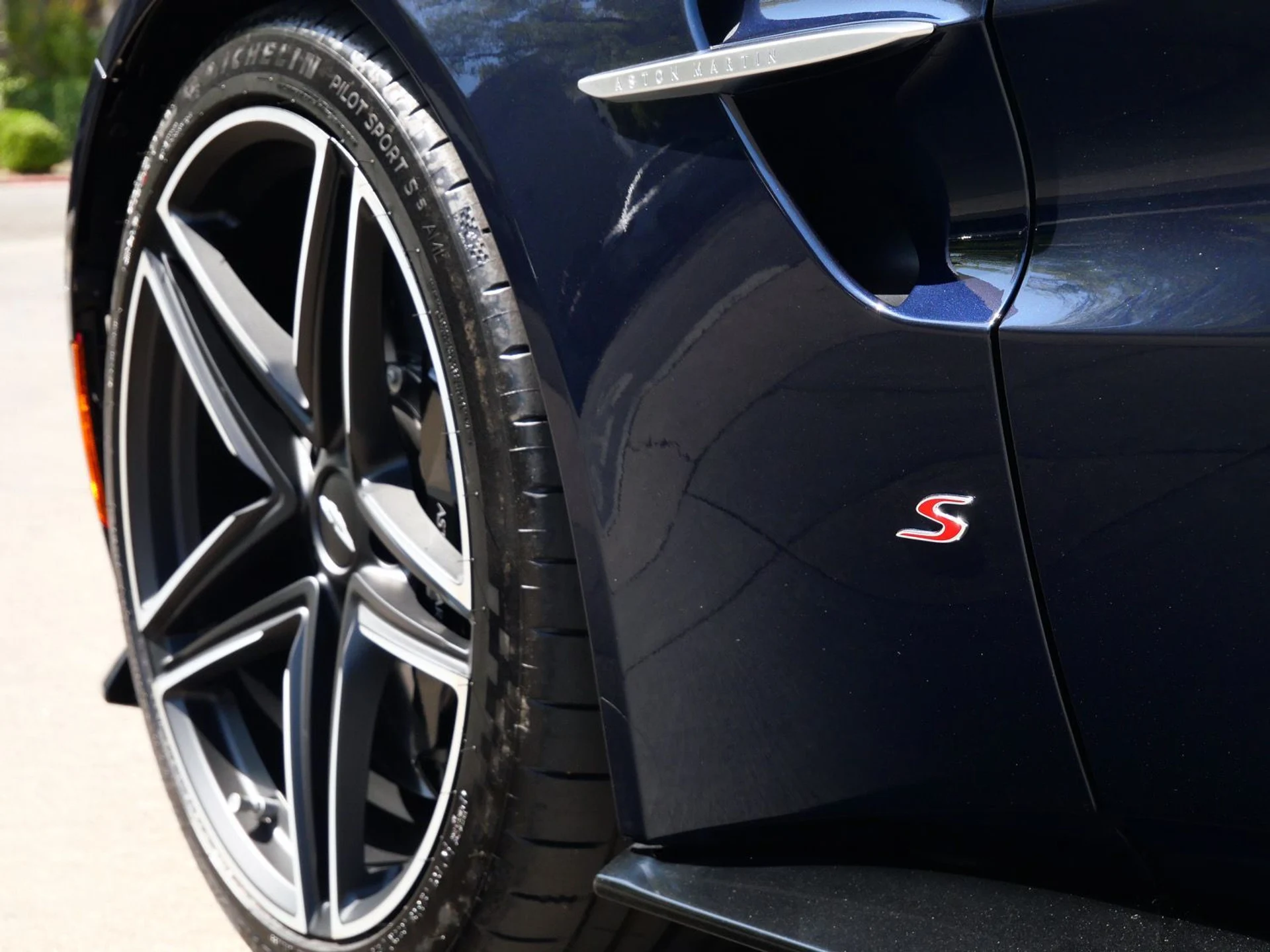 mph012_334648173_6c9674b1ec86cc821adcd5a991fe23dbx_6d38f789d9