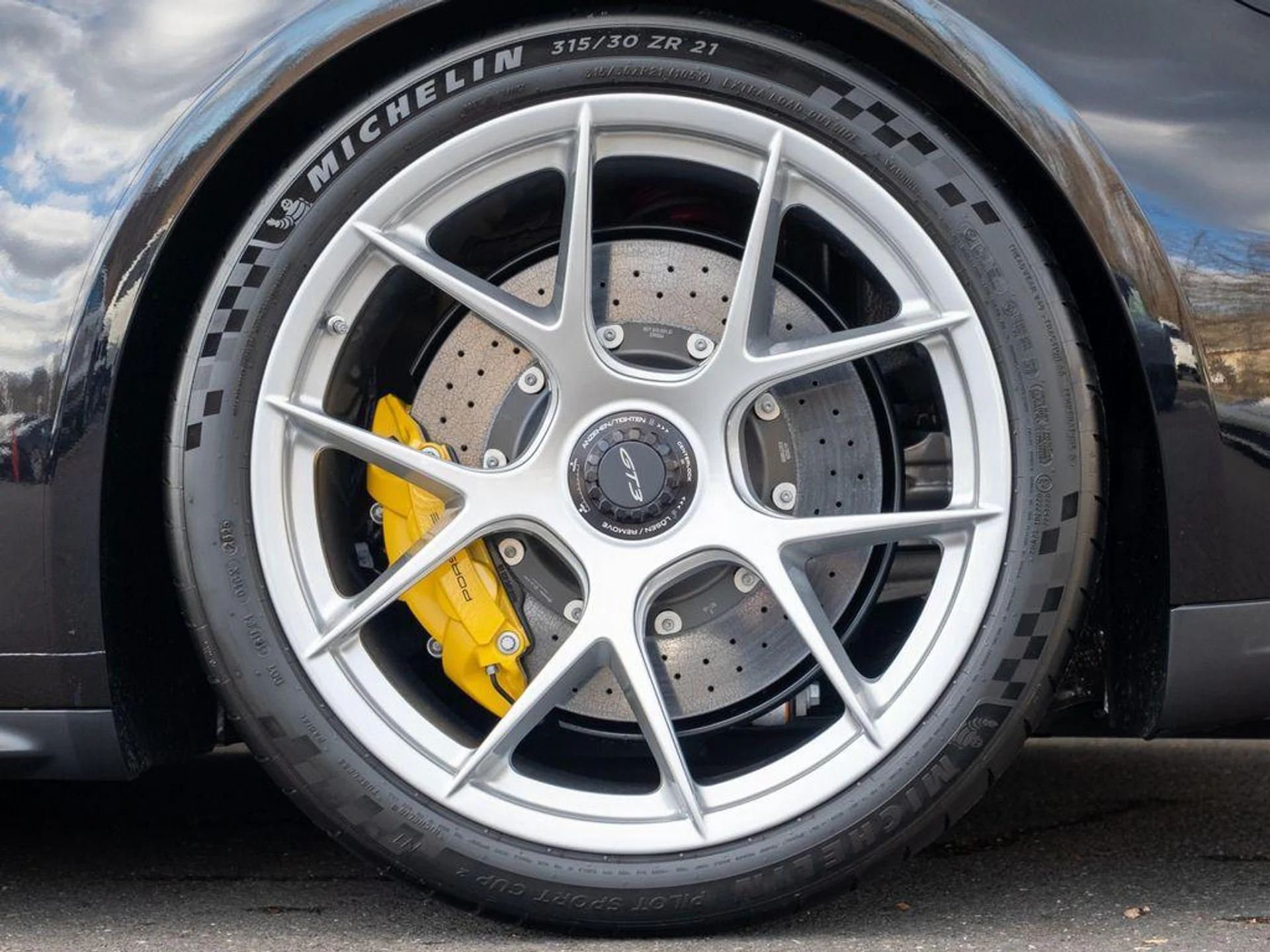 mph012_3347072867_ng_P_Xmaqvo_H_Zd_X5t5u_Ll_C_Vu_Z_Ha_Cc_029b3a1f2b