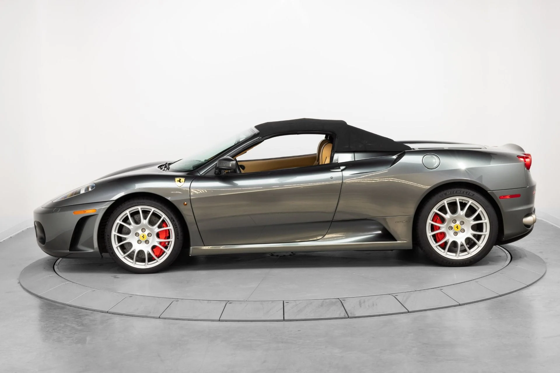 mph012_335434017_Used_2005_Ferrari_F430_F1_Spider_1789063127_b2c315516a