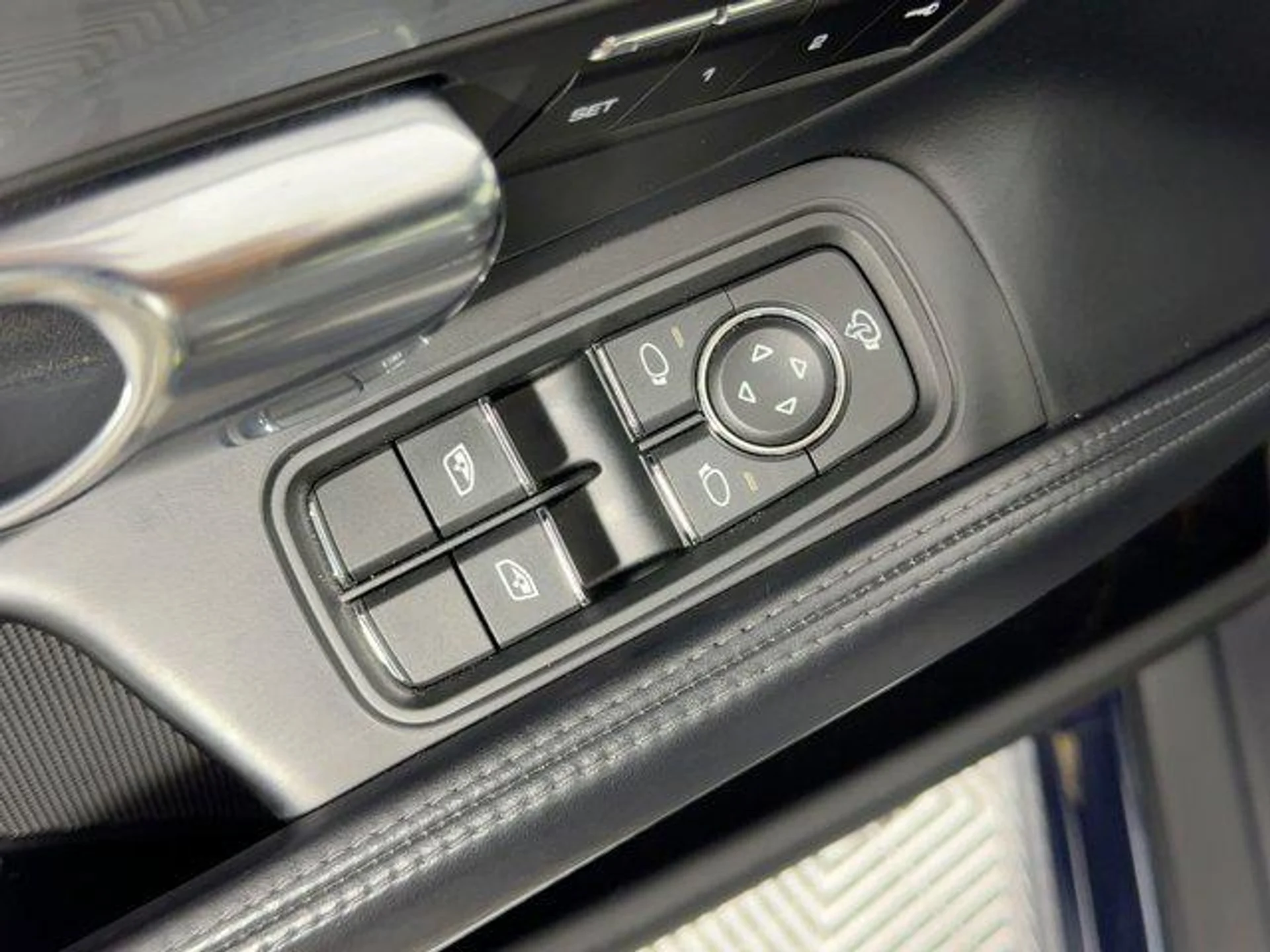 mph012_3359720862_Q_Vtfg79_Yd_CPI_Tvua3c_xy_Z6bo_Jg_5017e548d8