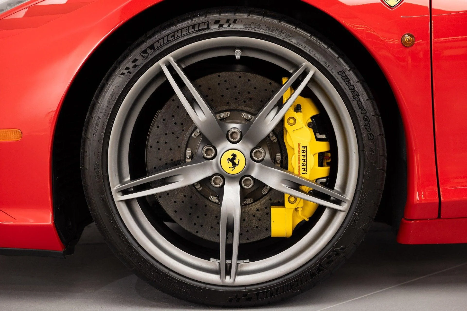 mph012_3366632218_Used_2014_Ferrari_458_Speciale_1786703948_f26aa6d1a8