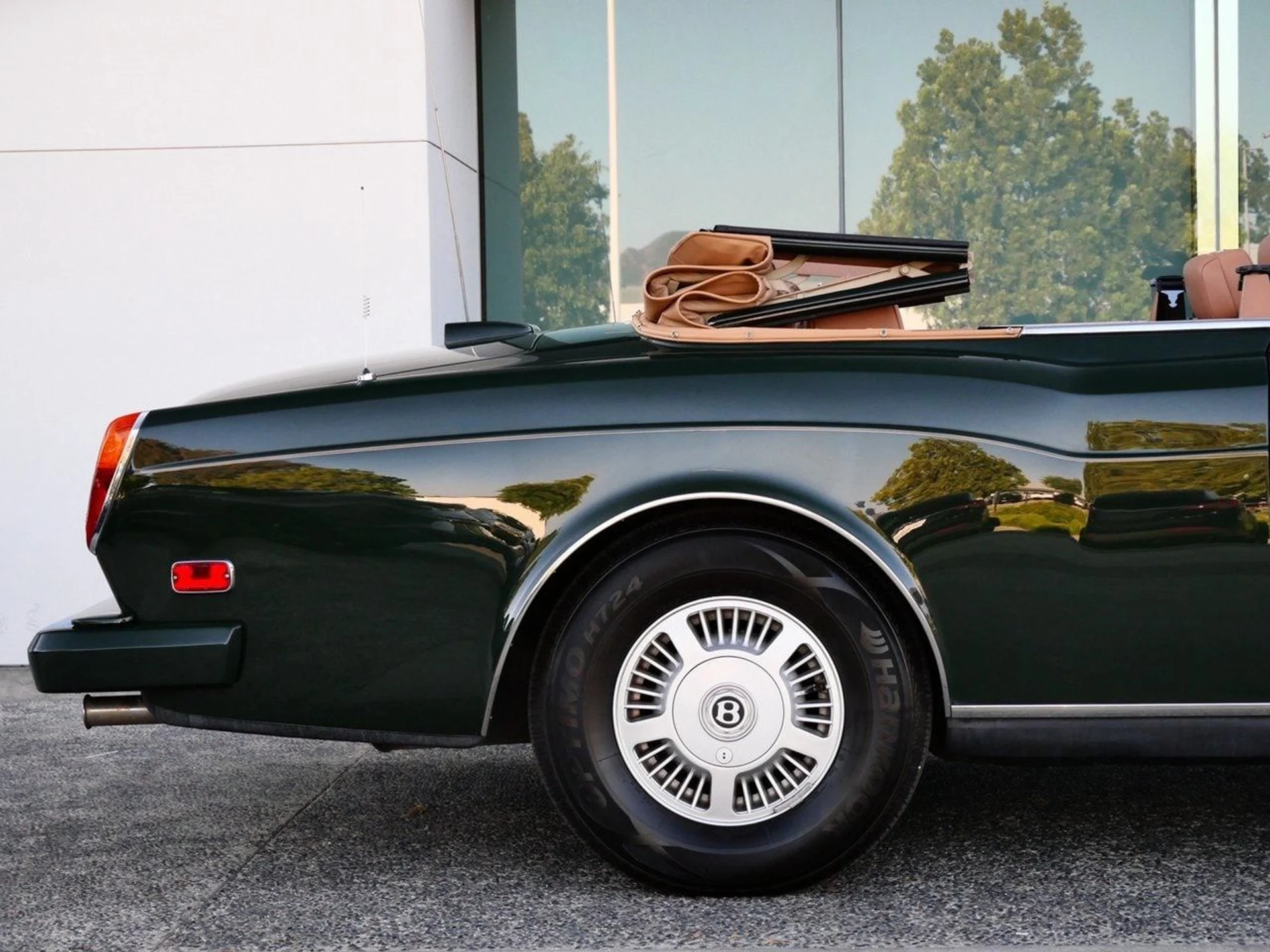 mph012_3370365870_923f4f43e677c6f72017d9095a03d7cbx_36b6b58475