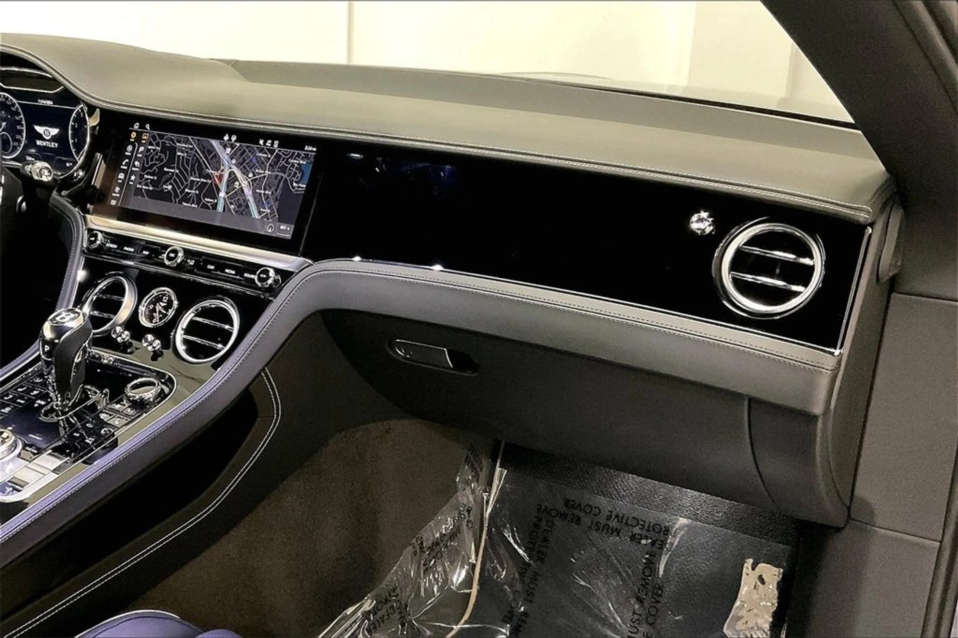 mph012_3375045709_0221b6145c1b2d9b6ab9b463a5d13ba5x_3b9bb65731