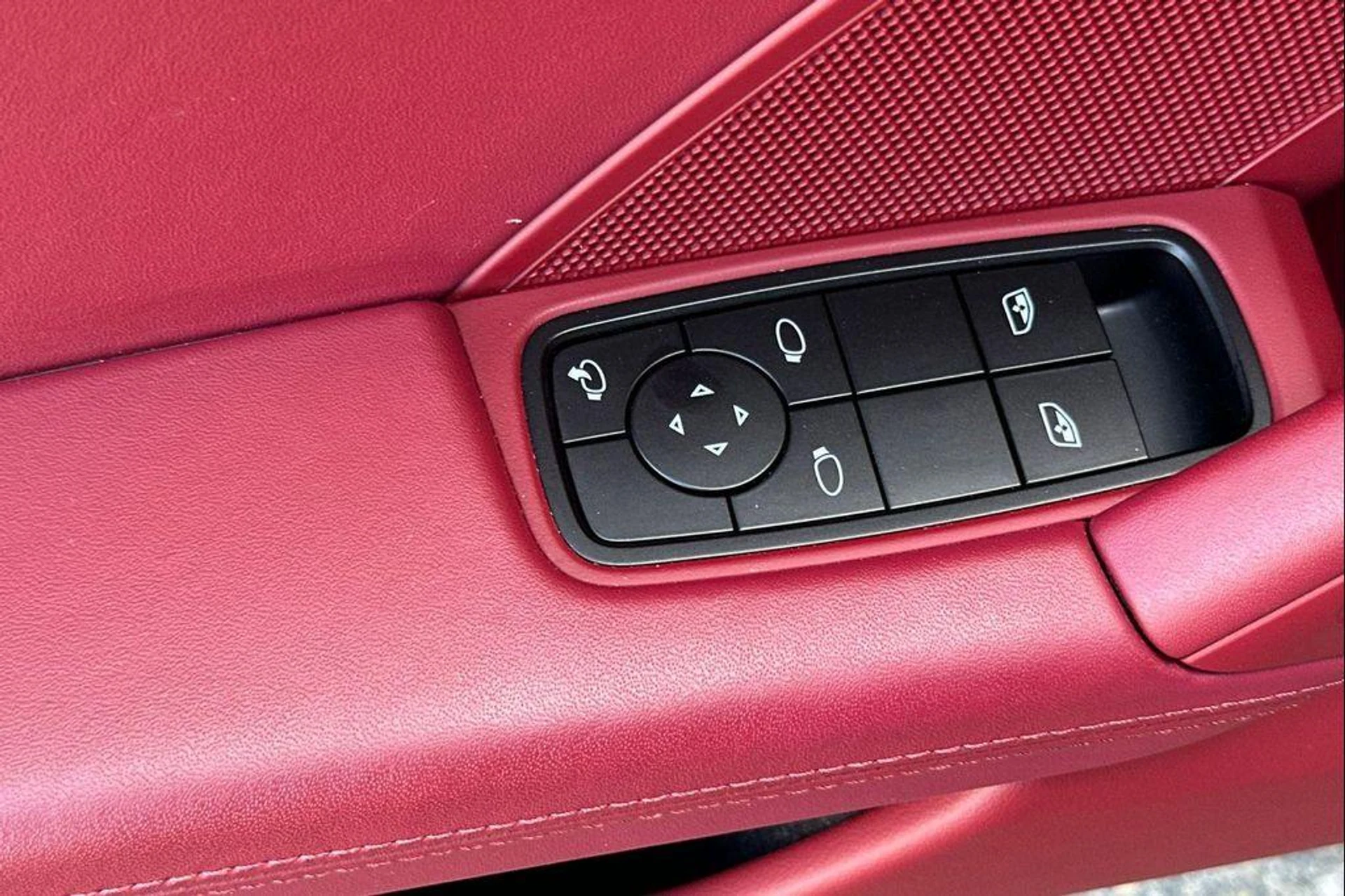 mph012_3388852617_9a_KS_0l_Ma_ANG_5_Bg_MM_JC_8_Ju_T_Zso_Q_e9171db97d