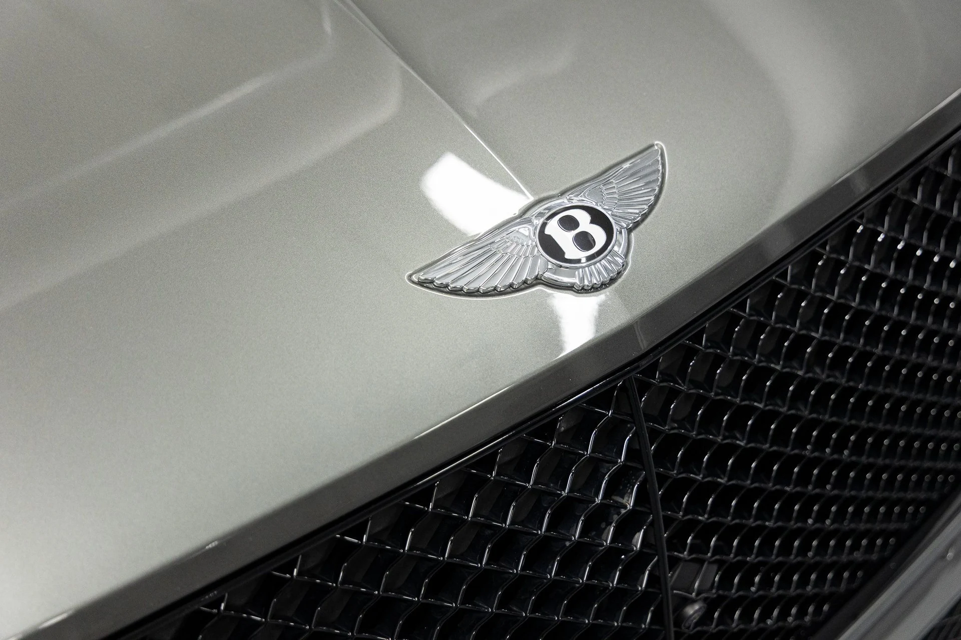 mph012_338915493_d07265b3265d339bb45cb16c057f3b94x_6e54232b39