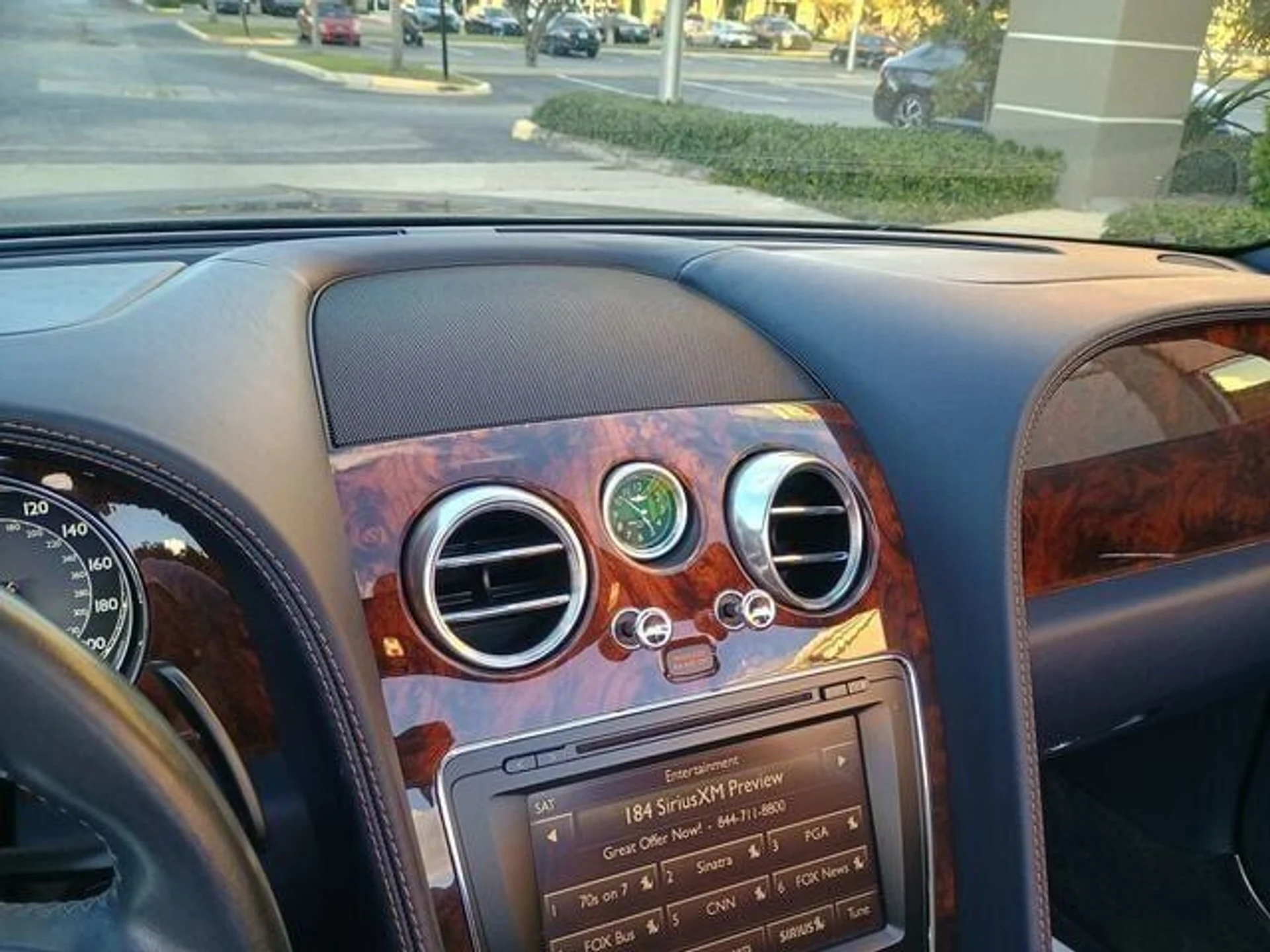 mph012_3395796520_a731492a56_640_c6cb5bc477