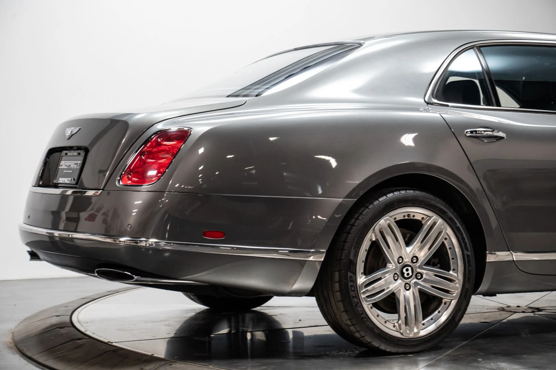 mph012_3397353298_Used_2012_Bentley_Mulsanne_1752678989_12431e0e2c