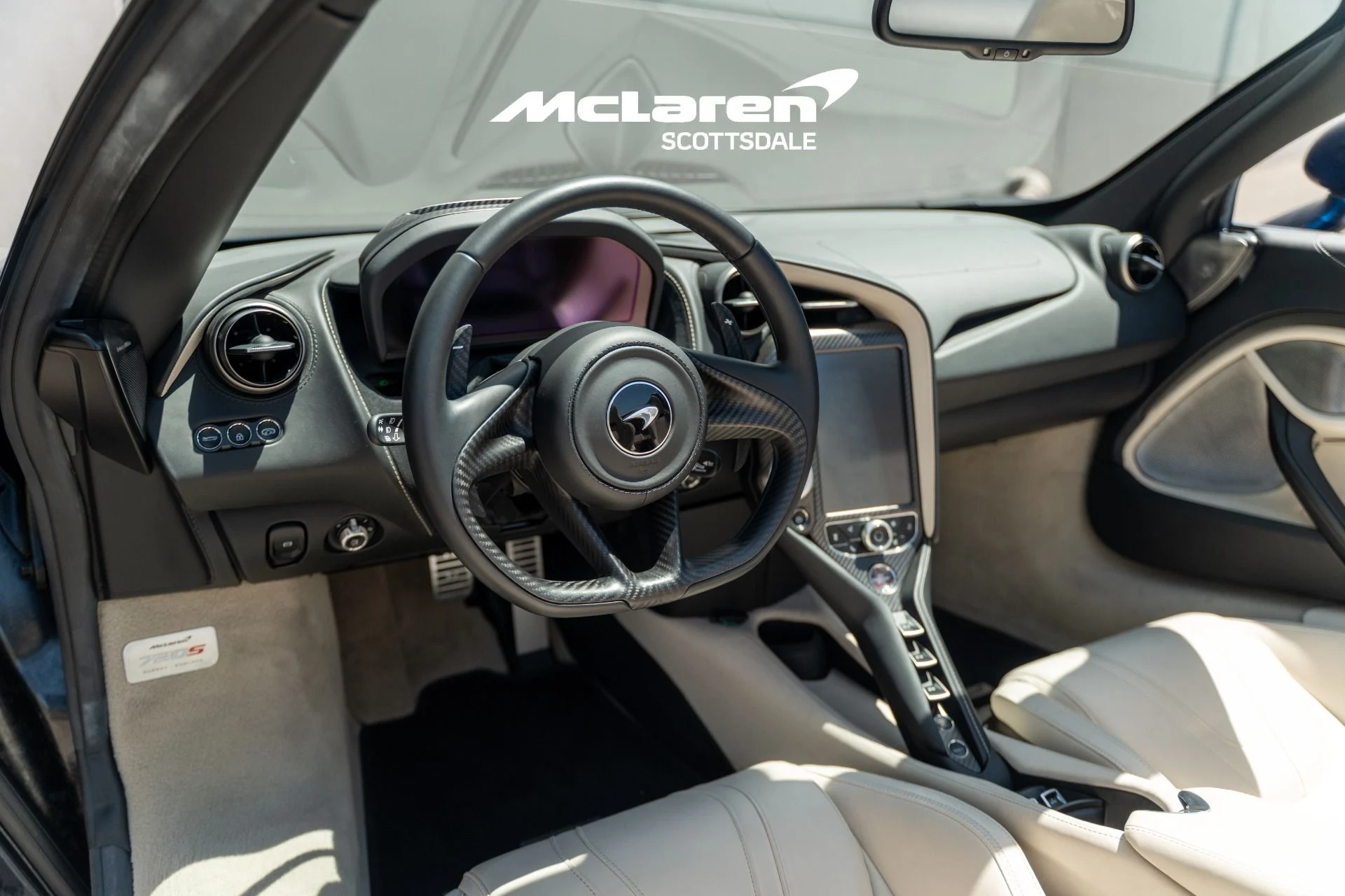 mph012_3397706892_Used_2020_MCLAREN_720_S_SPIDER_Luxury_1782147452_62dde8af33