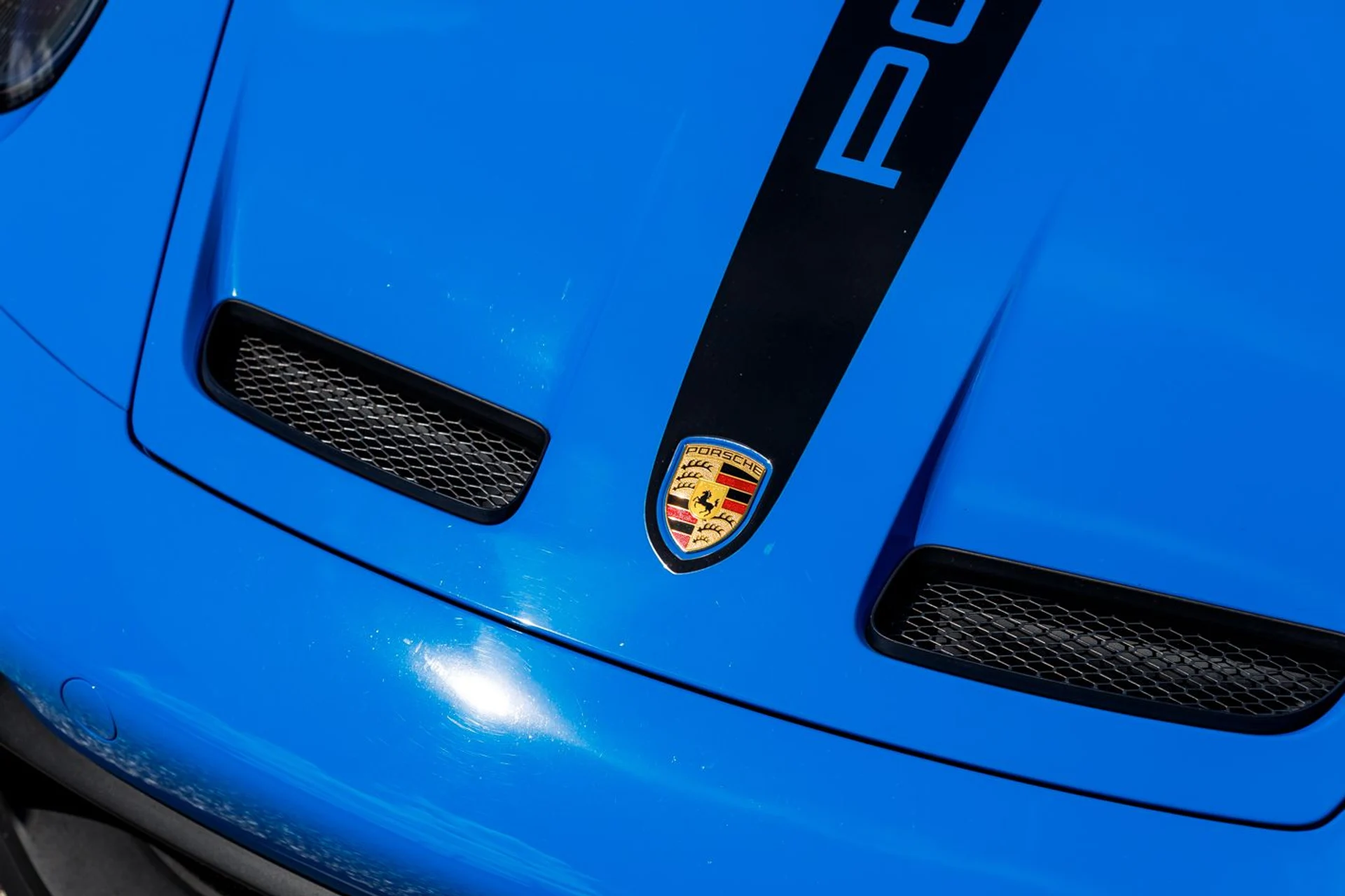 mph012_3403104211_Used_2022_Porsche_911_GT_3_14f5230086
