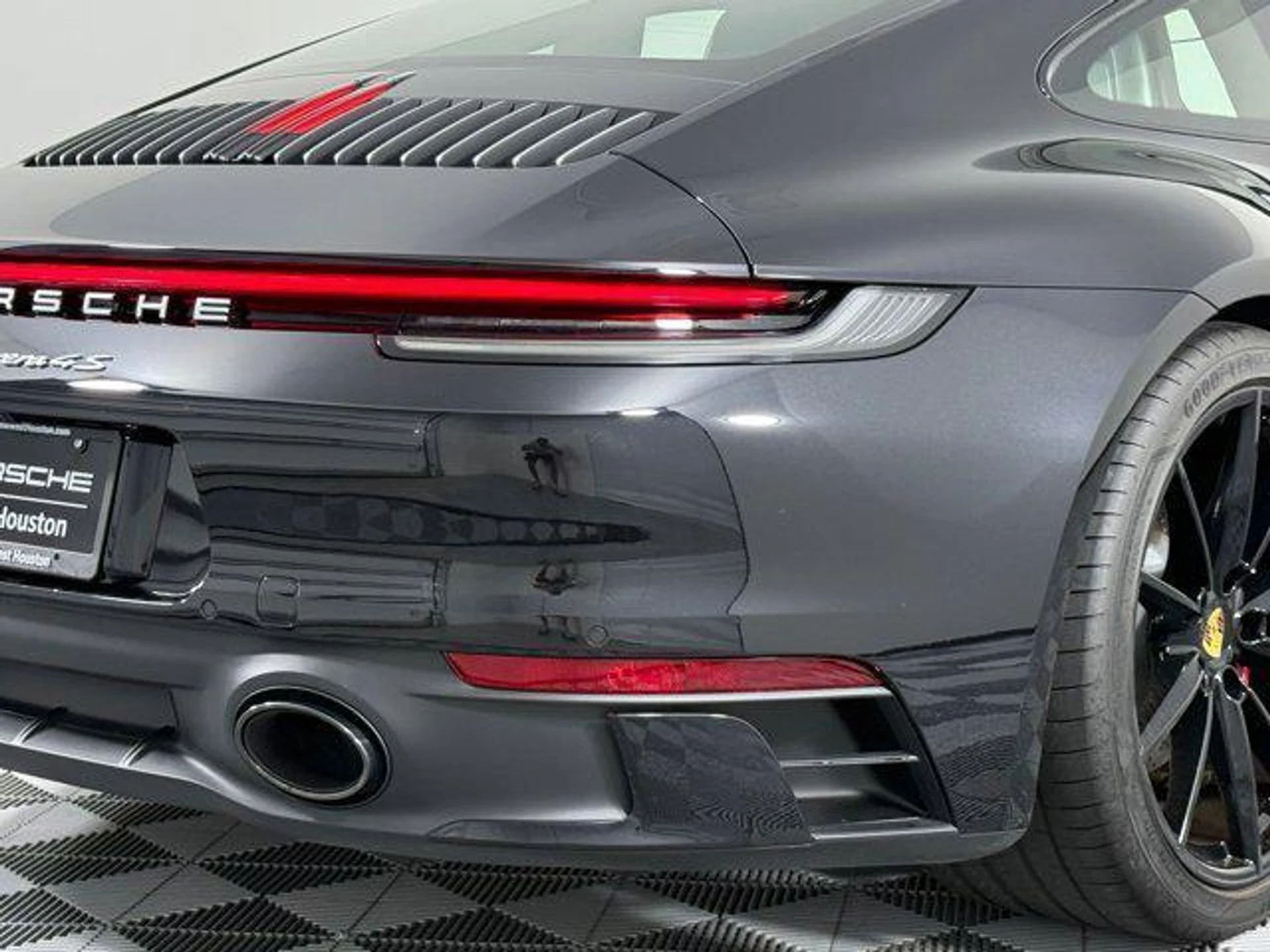 mph012_340845714_4m_D_An3_Bifs_R1x1_Upadpmp_A_Al_J_A_156736991c