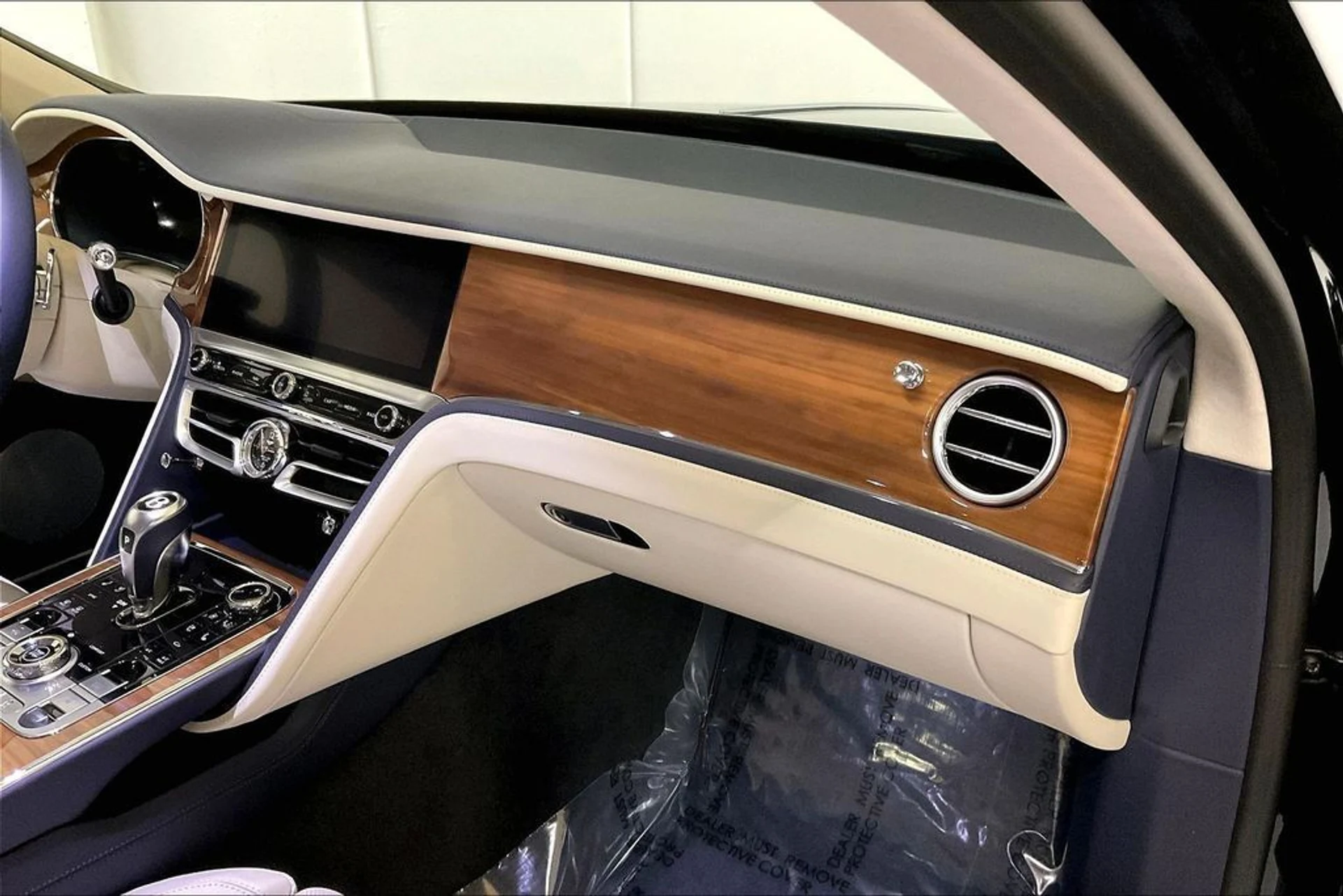 mph012_3409937426_42d92947a2d9a5fc33a5b928cb7d4ad5x_2288f32330