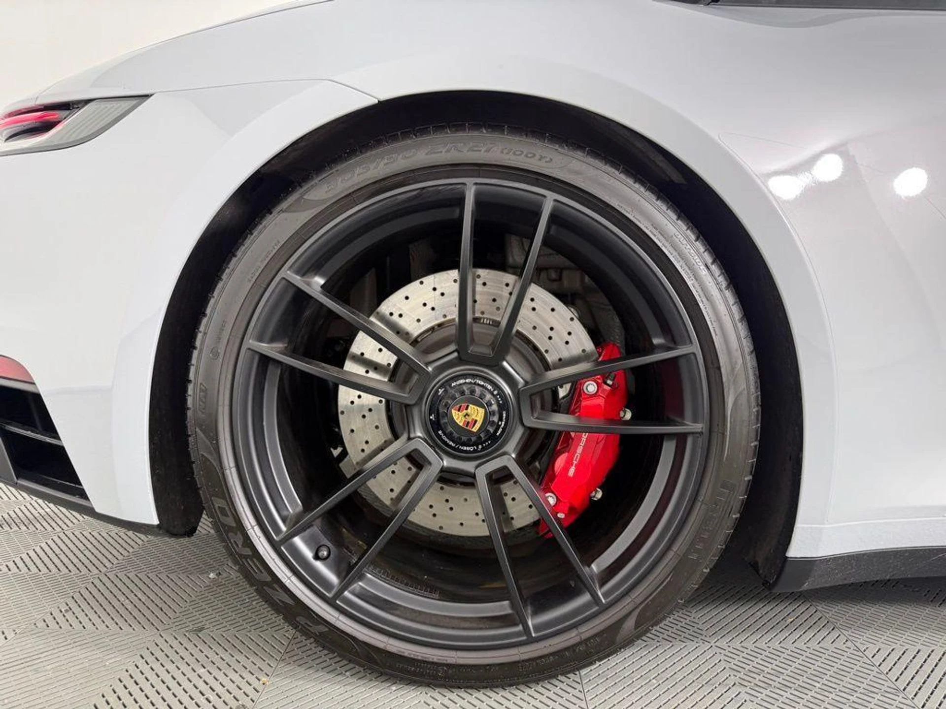 mph012_3413425600_Iii_Ls76_Sbn_Tfp_J_D0_UI_Zn9_KK_Oq_M_c5549326e9