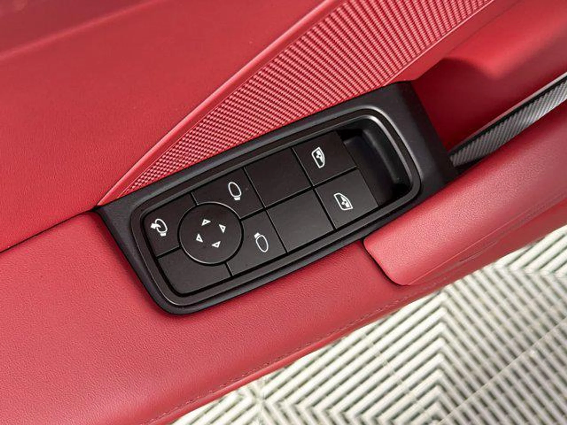 mph012_3416763492_P1ksm_BPOFJC_Eqi_N_Iu_U_Ik_V_Dt_Js2_U_d4b36433e1