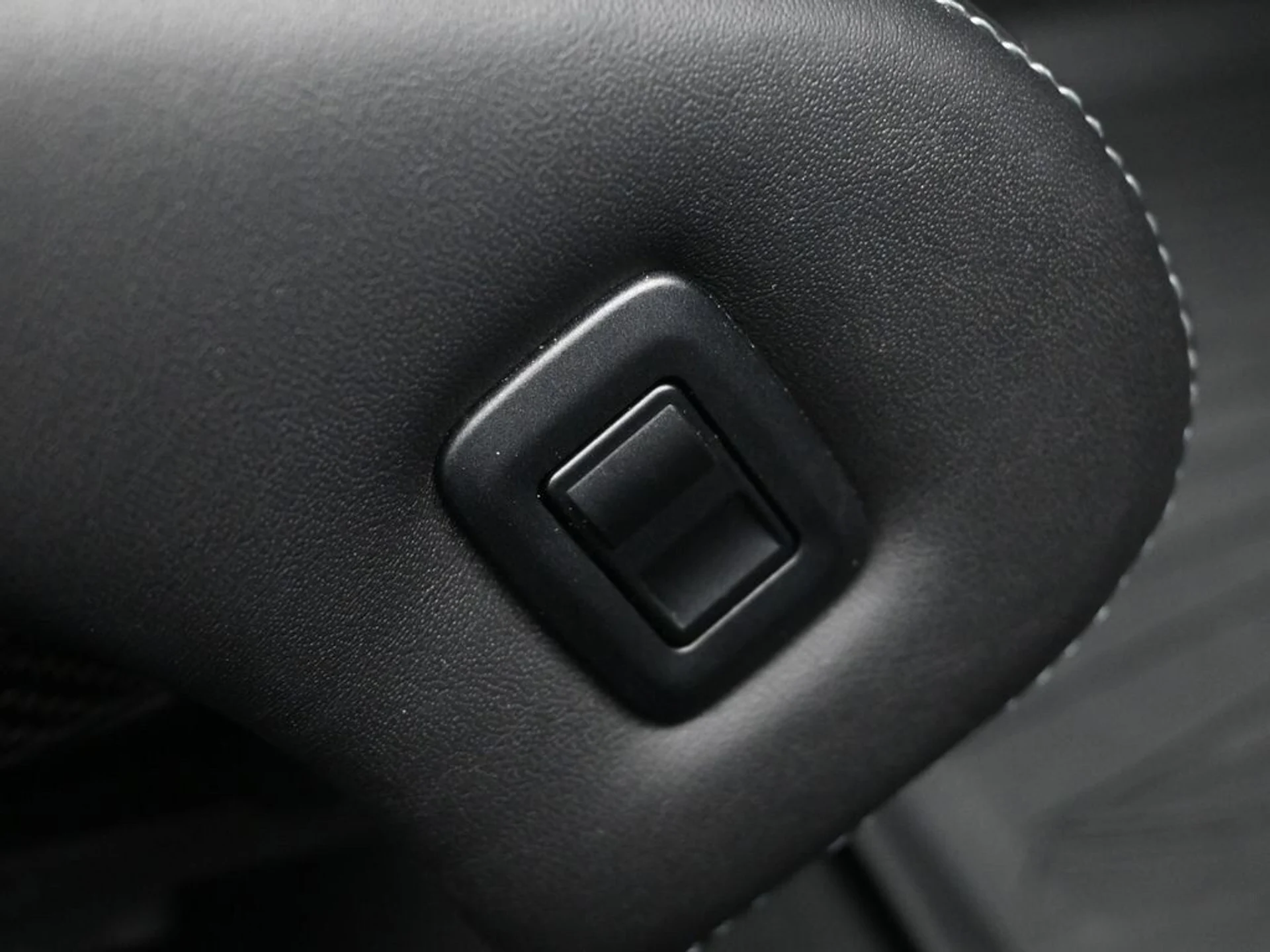 mph012_3416922355_db258a74610259ee2acde1fc75a0fbecx_ff70c61745