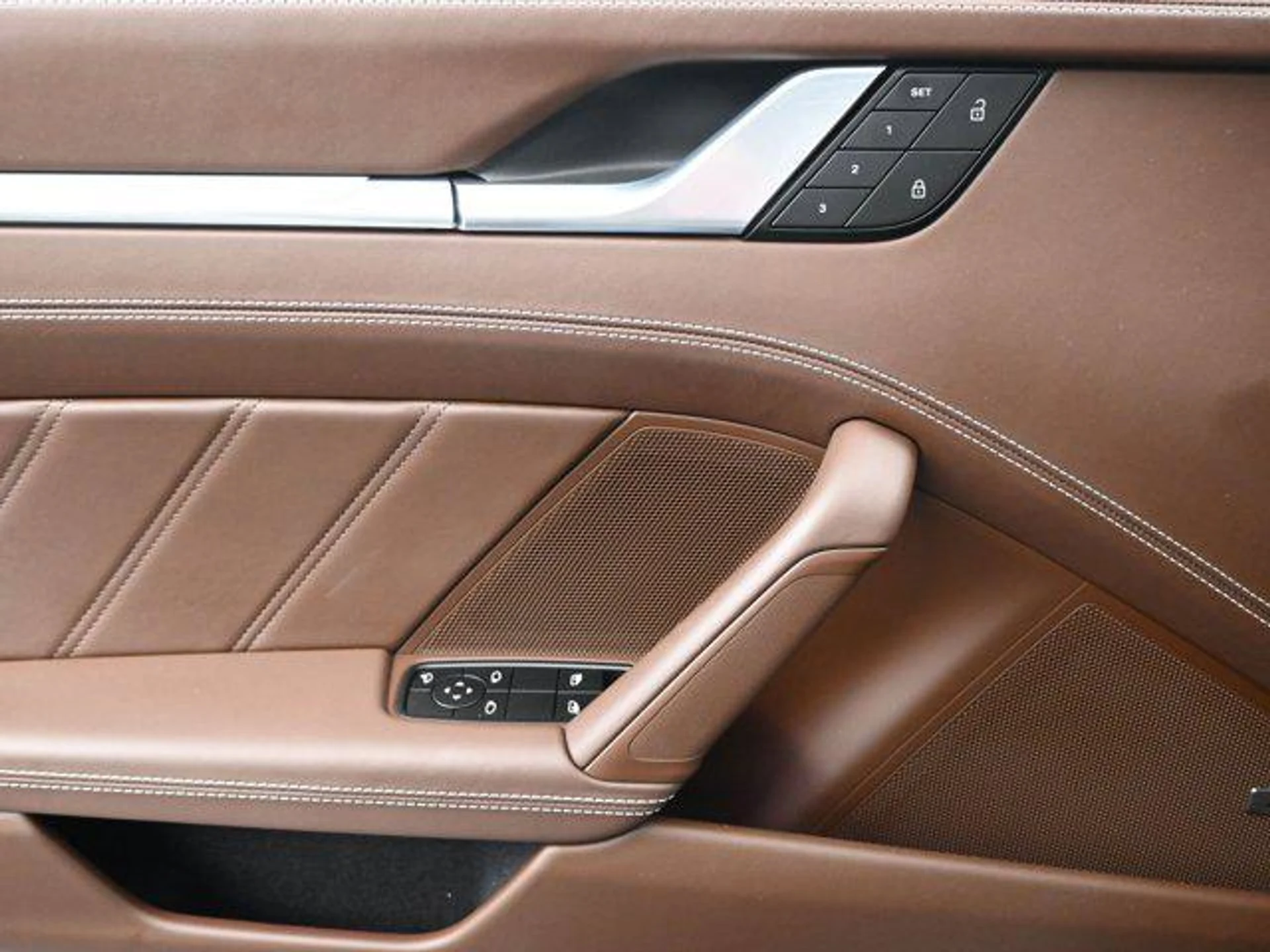 mph012_3418732177_7_Lf_KX_Jlmr_T8p_J_Ac_BS_Bd_HR_Rjbt_Vc_d72d4e00bd